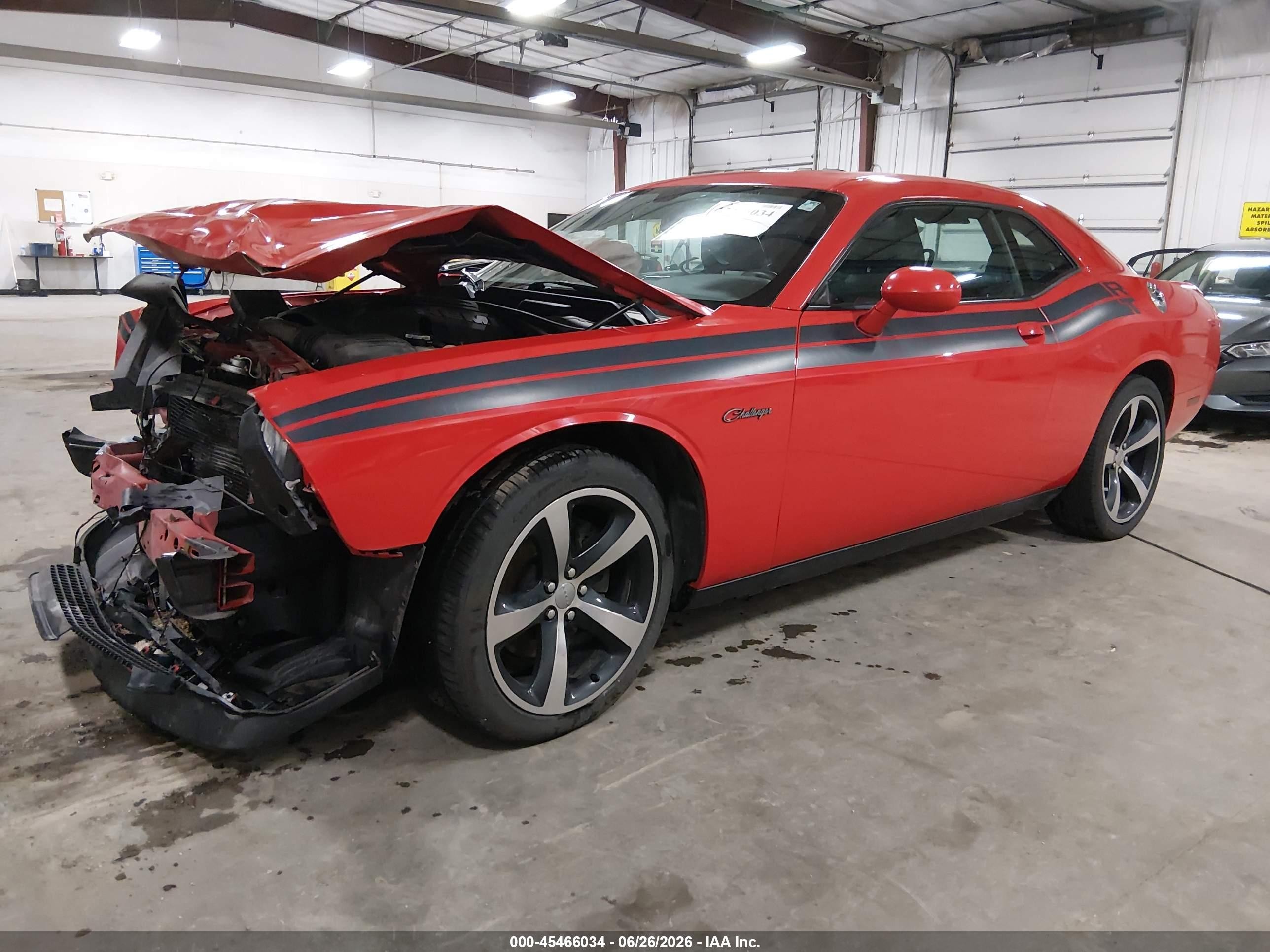 2014 Dodge Challenger R/t Classic Red vin: 2C3CDYBT5EH139510