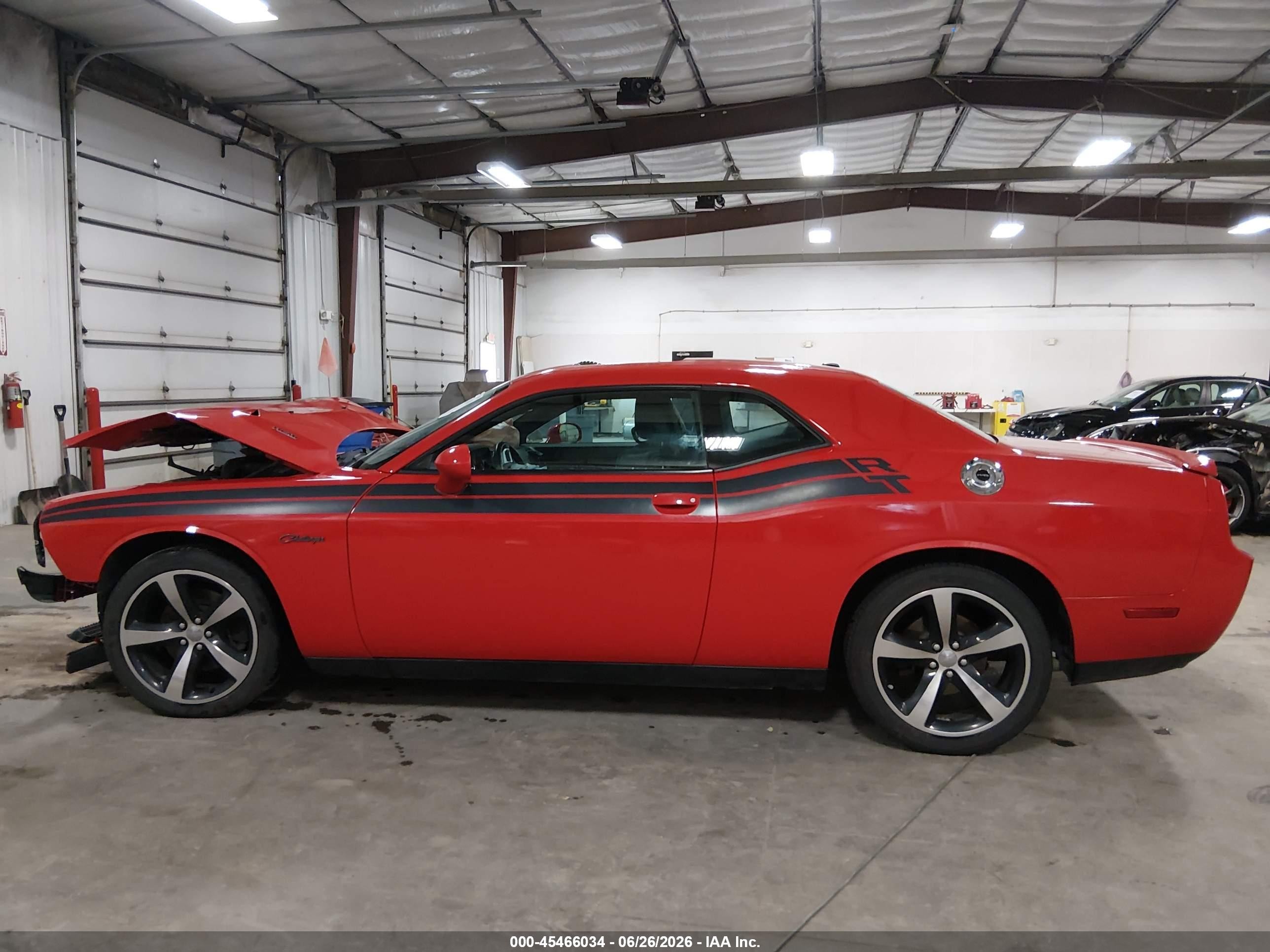 2014 Dodge Challenger R/t Classic Red vin: 2C3CDYBT5EH139510