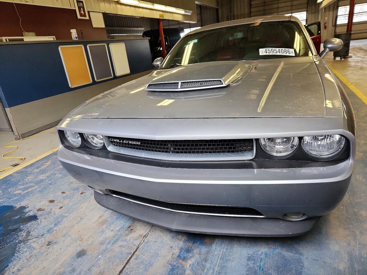 2014 Dodge Challenger R Silver vin: 2C3CDYBT5EH163581