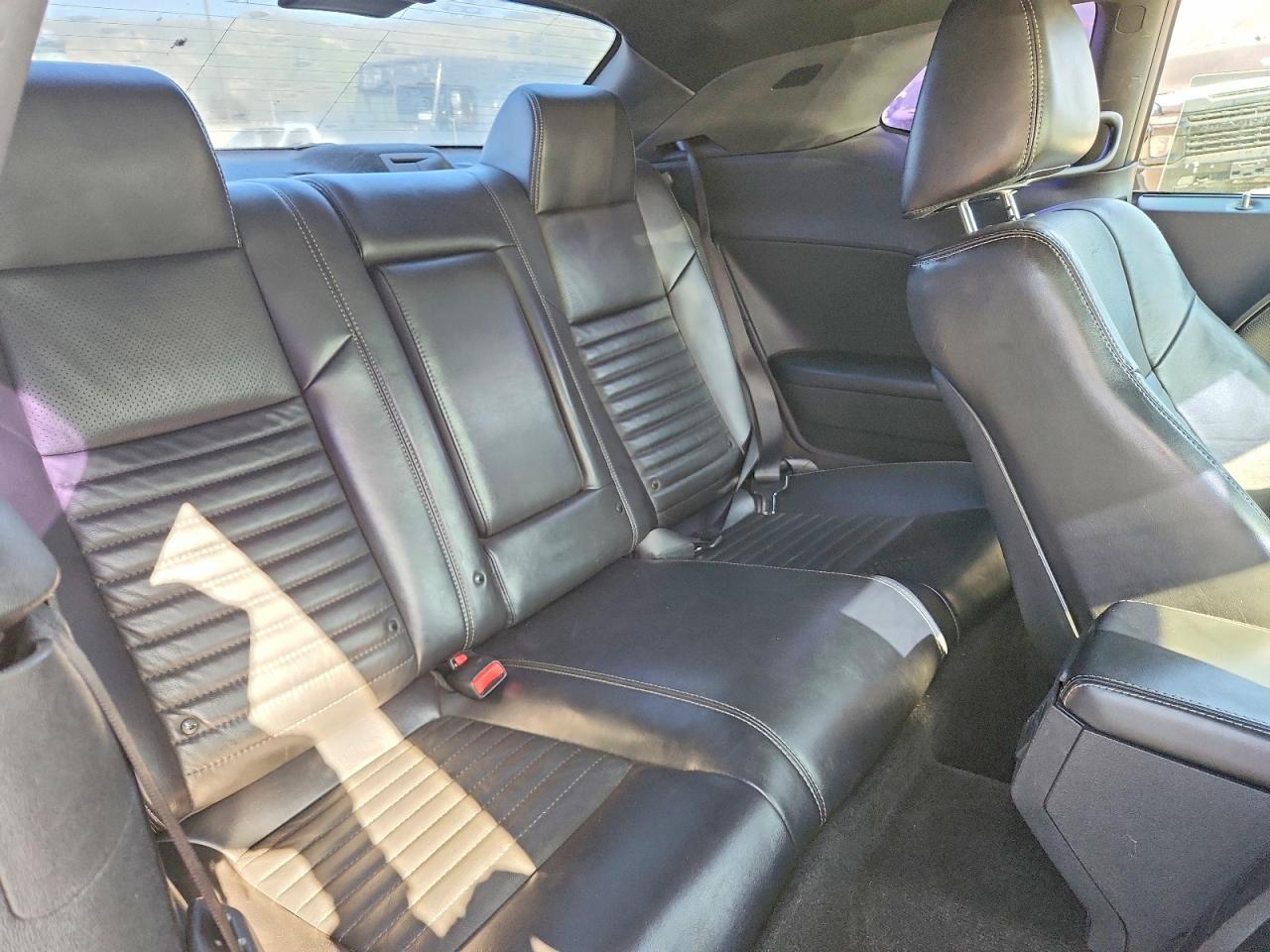 2012 Dodge Challenger R Black vin: 2C3CDYBT7CH259726