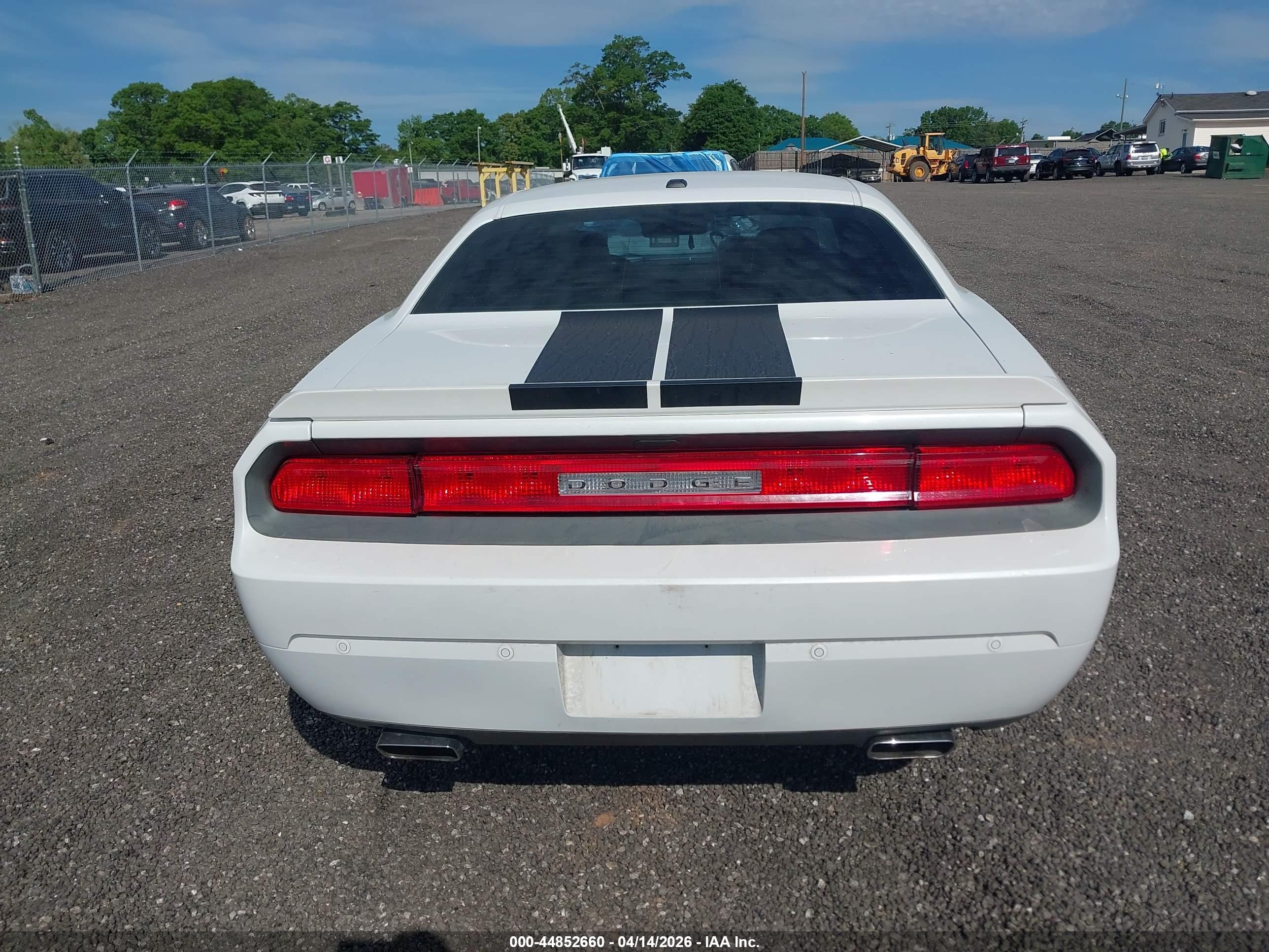 2014 Dodge Challenger R/t 100th Anniversary Appearance Group White vin: 2C3CDYBT7EH293118