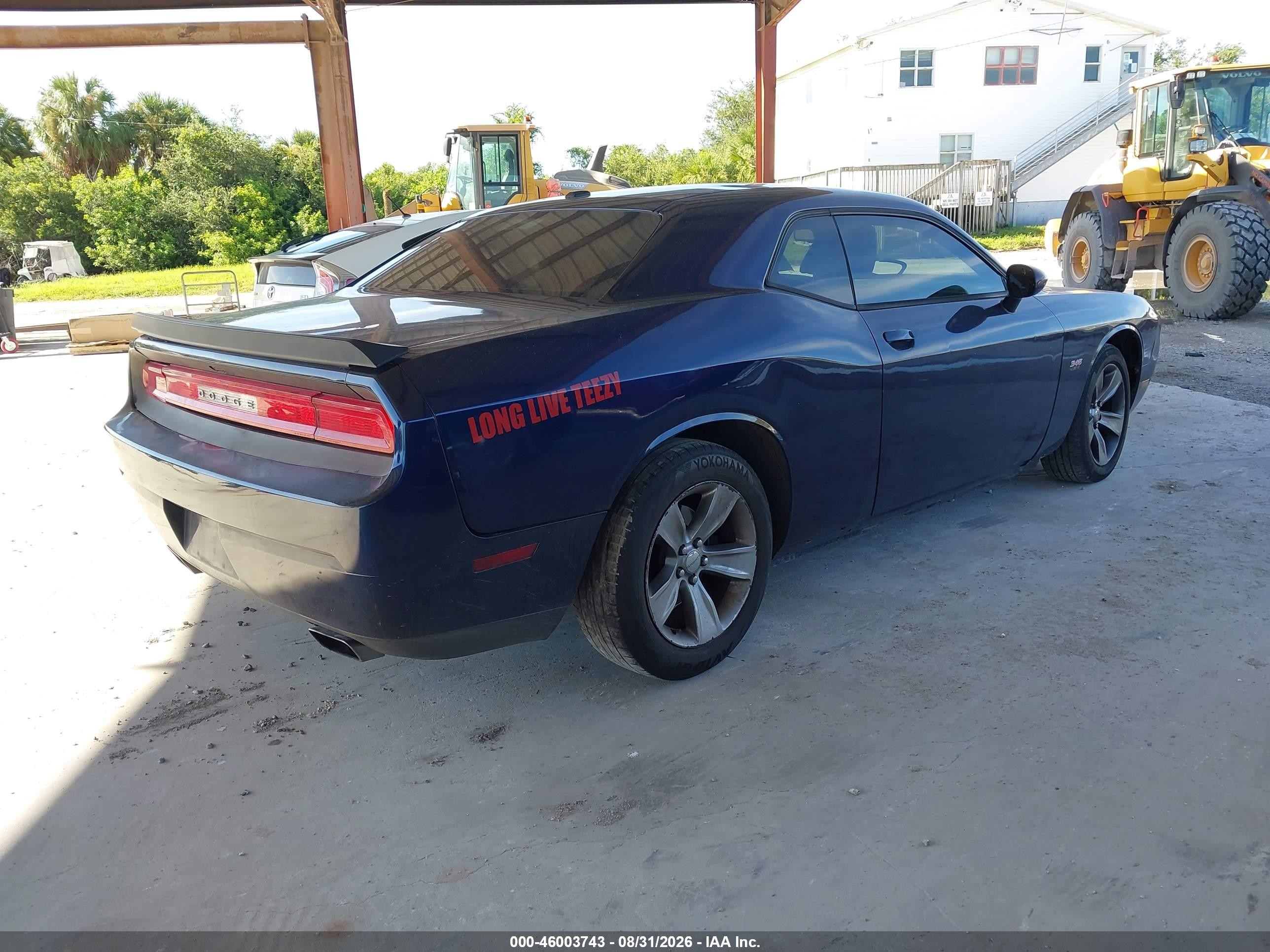 2014 Dodge Challenger R/t Blue vin: 2C3CDYBT8EH132776