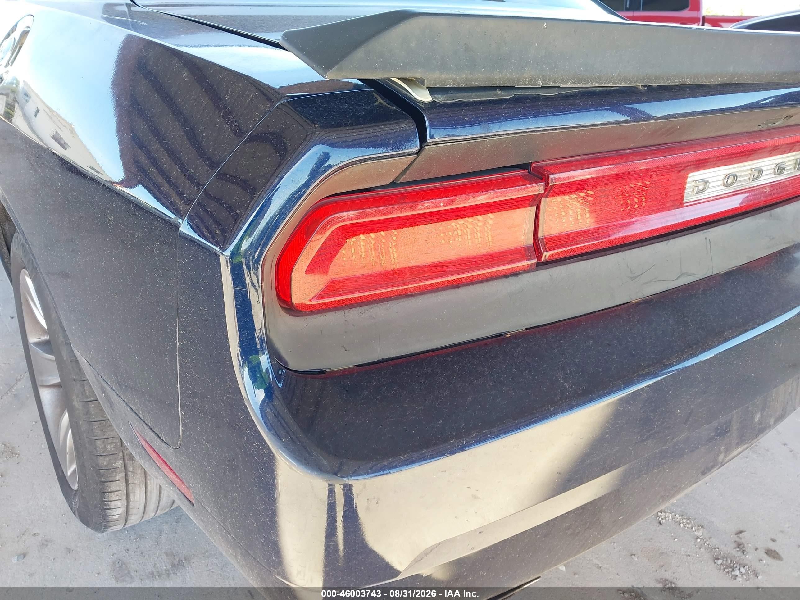 2014 Dodge Challenger R/t Blue vin: 2C3CDYBT8EH132776
