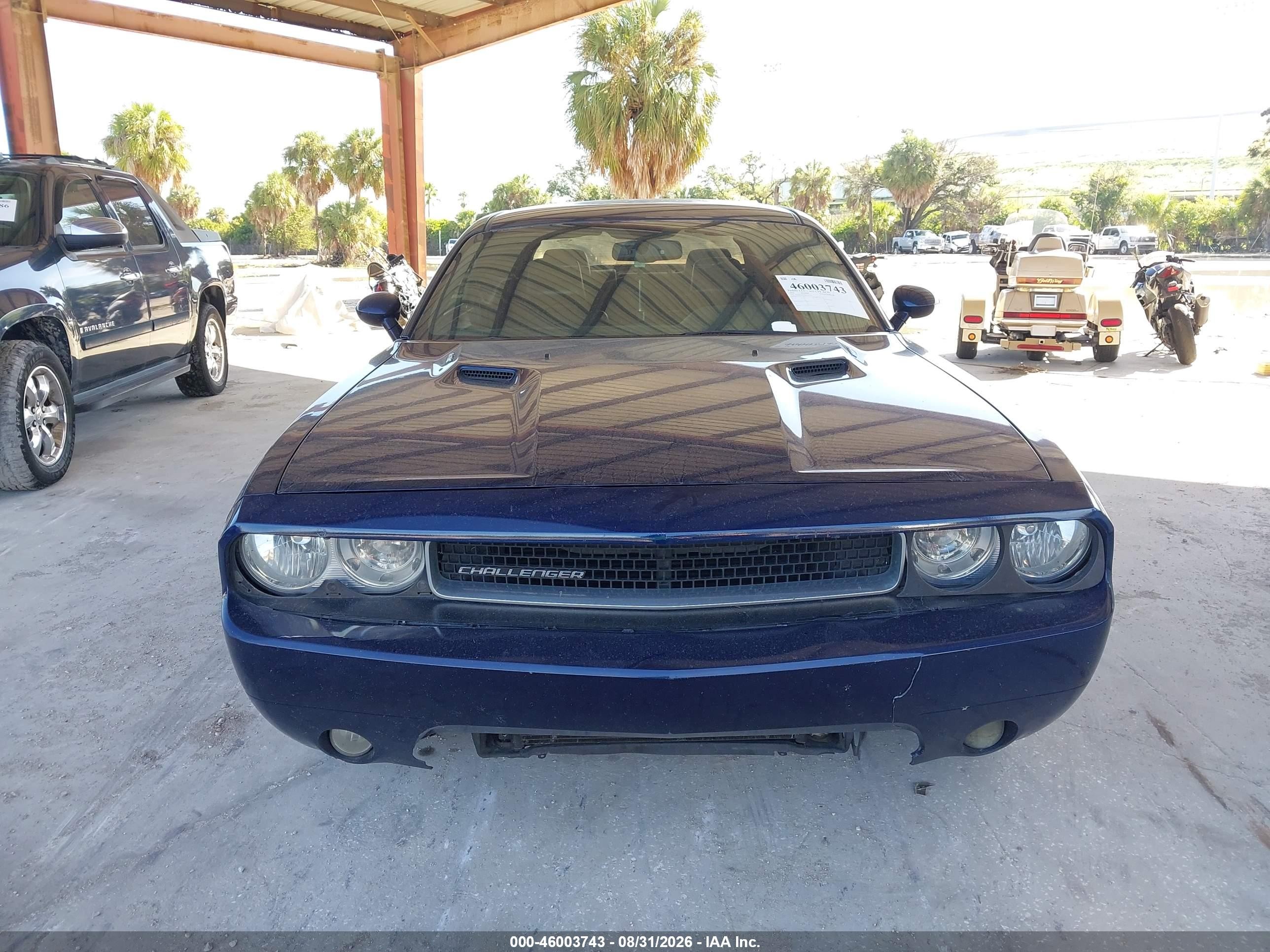 2014 Dodge Challenger R/t Blue vin: 2C3CDYBT8EH132776