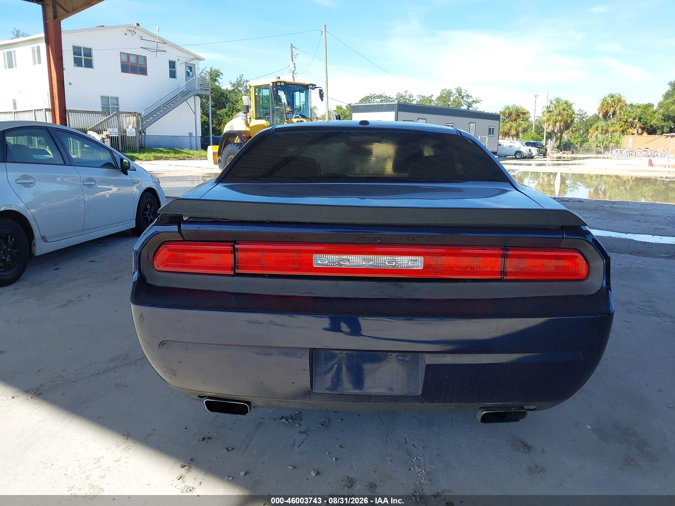 2014 Dodge Challenger R/t Blue vin: 2C3CDYBT8EH132776