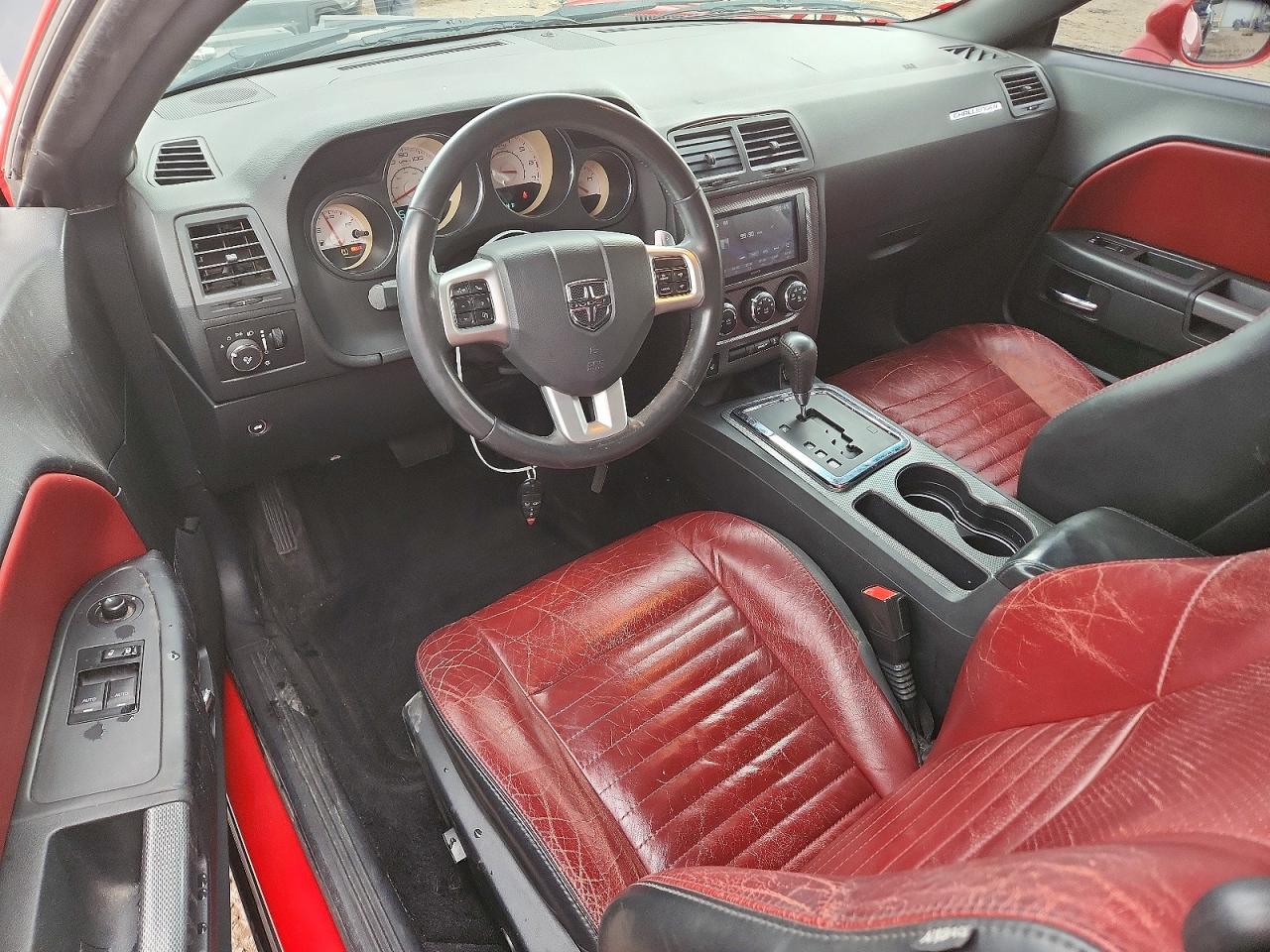 2014 Dodge Challenger R Red vin: 2C3CDYBT8EH186370
