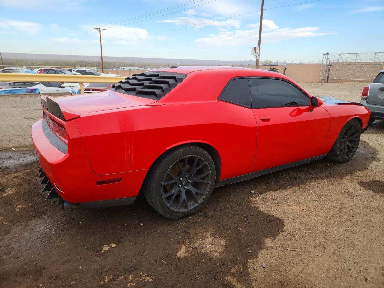 2014 Dodge Challenger R Red vin: 2C3CDYBT8EH186370