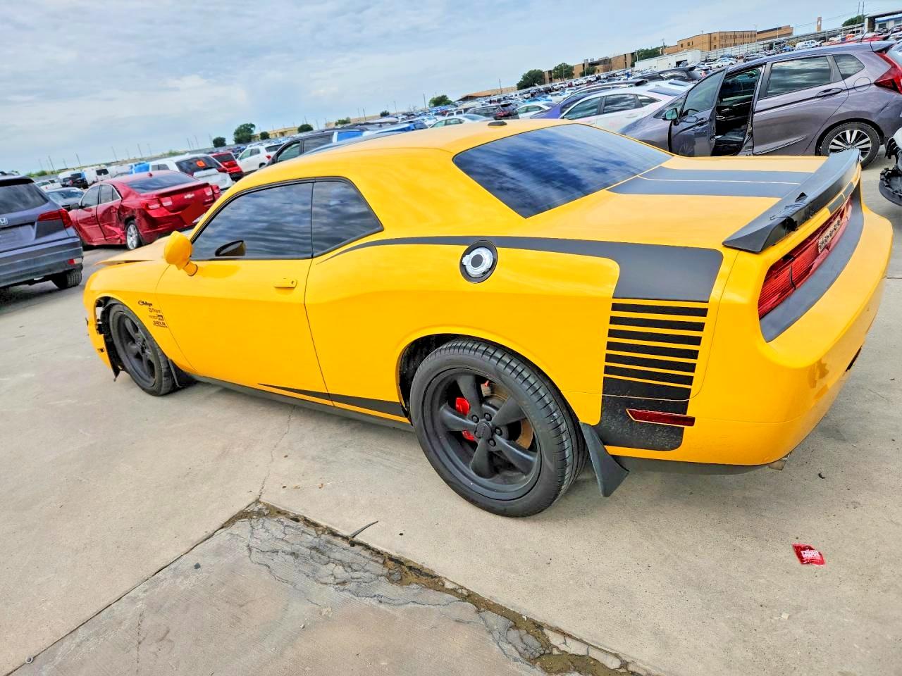 2012 Dodge Challenger R Yellow vin: 2C3CDYBT9CH315861