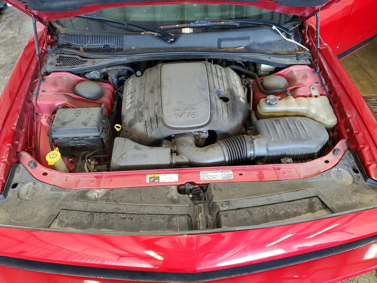 2013 Dodge Challenger R/t Red vin: 2C3CDYBT9DH581561