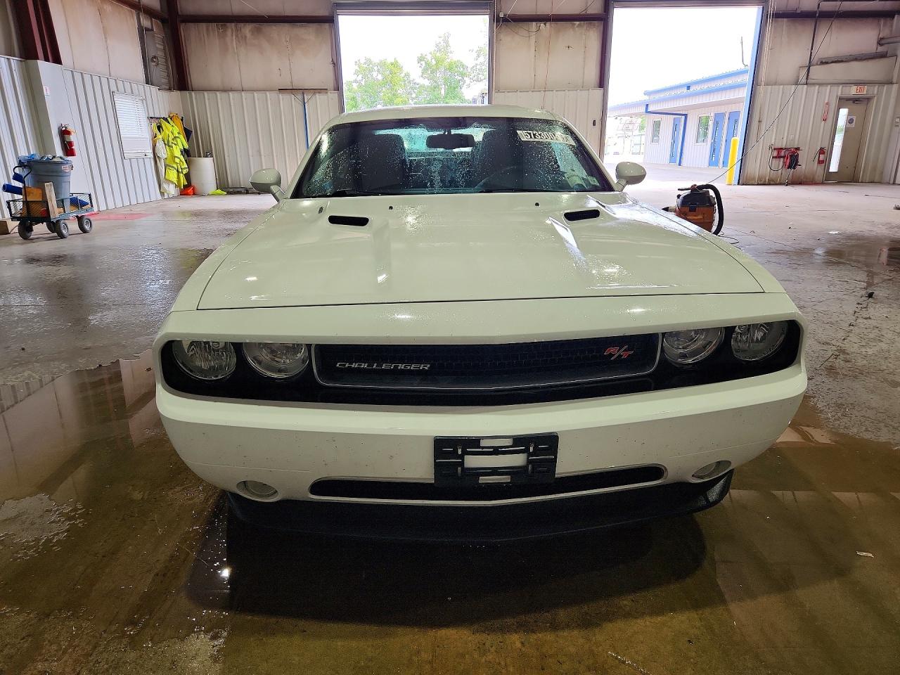 2013 Dodge Challenger R White vin: 2C3CDYBTXDH554269