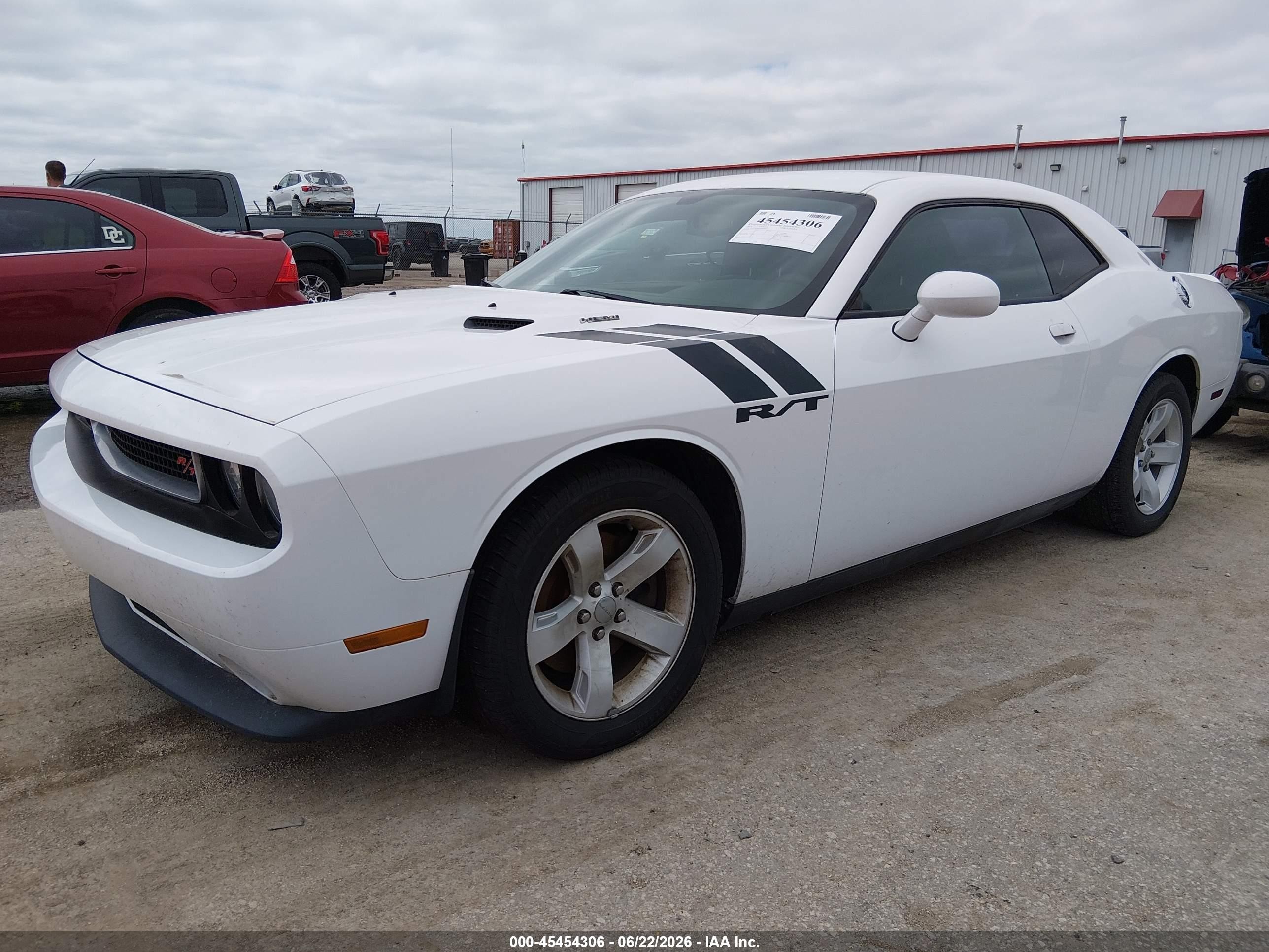 2013 Dodge Challenger R/t White vin: 2C3CDYBTXDH587725