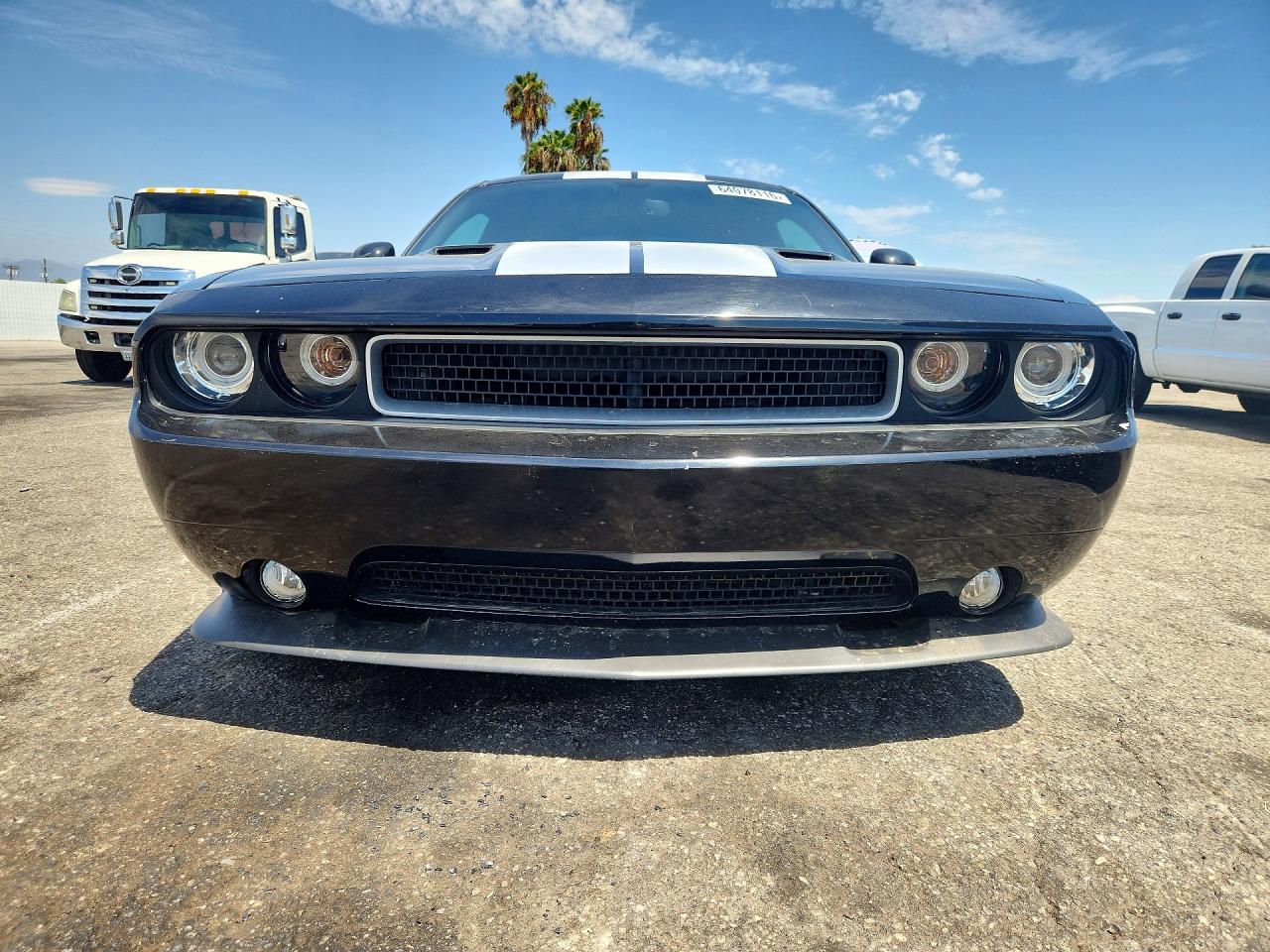 2013 Dodge Challenger Srt-8 Черный vin: 2C3CDYCJ1DH680470