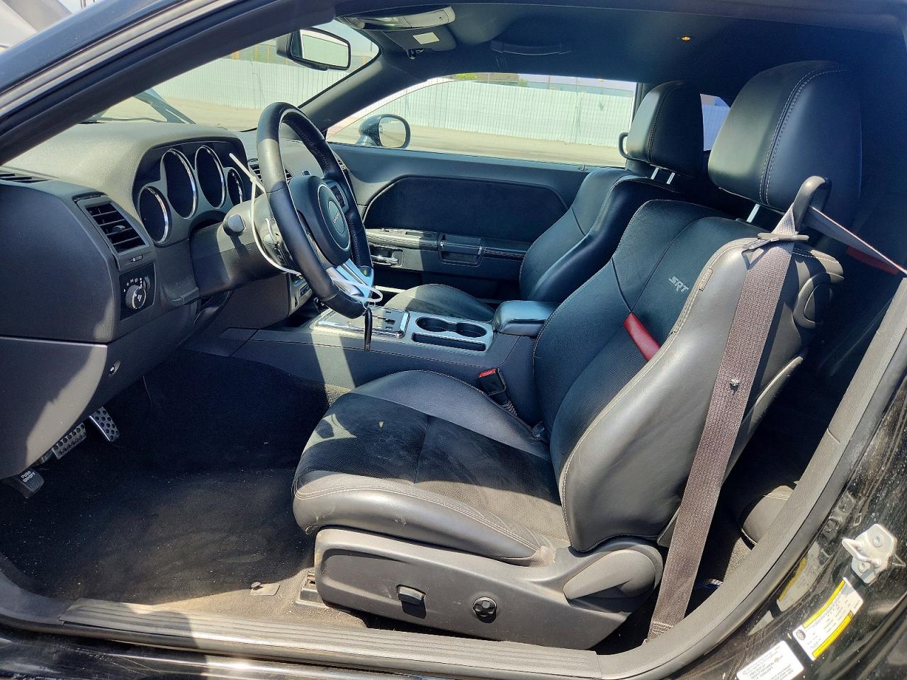 2013 Dodge Challenger Srt-8 Черный vin: 2C3CDYCJ1DH680470