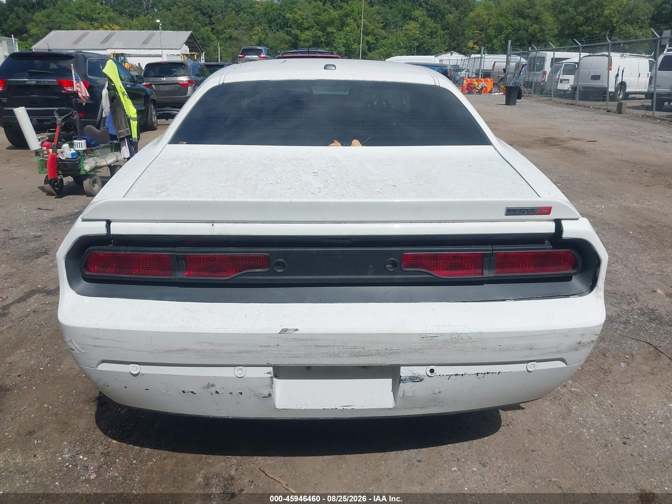 2012 Dodge Challenger Srt8 392 White vin: 2C3CDYCJ2CH118124