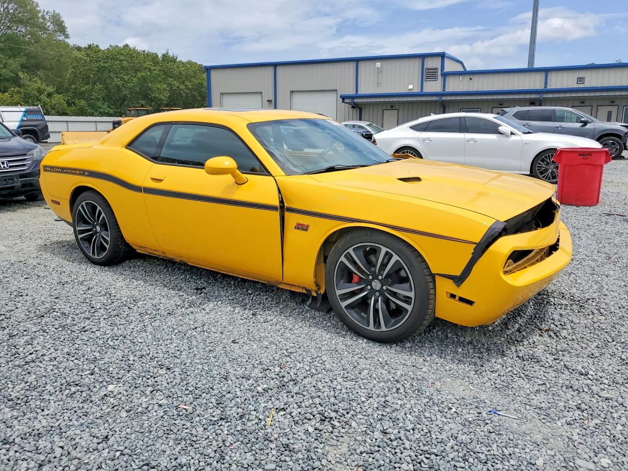 2012 Dodge Challenger Srt-8 Yellow vin: 2C3CDYCJ2CH229935