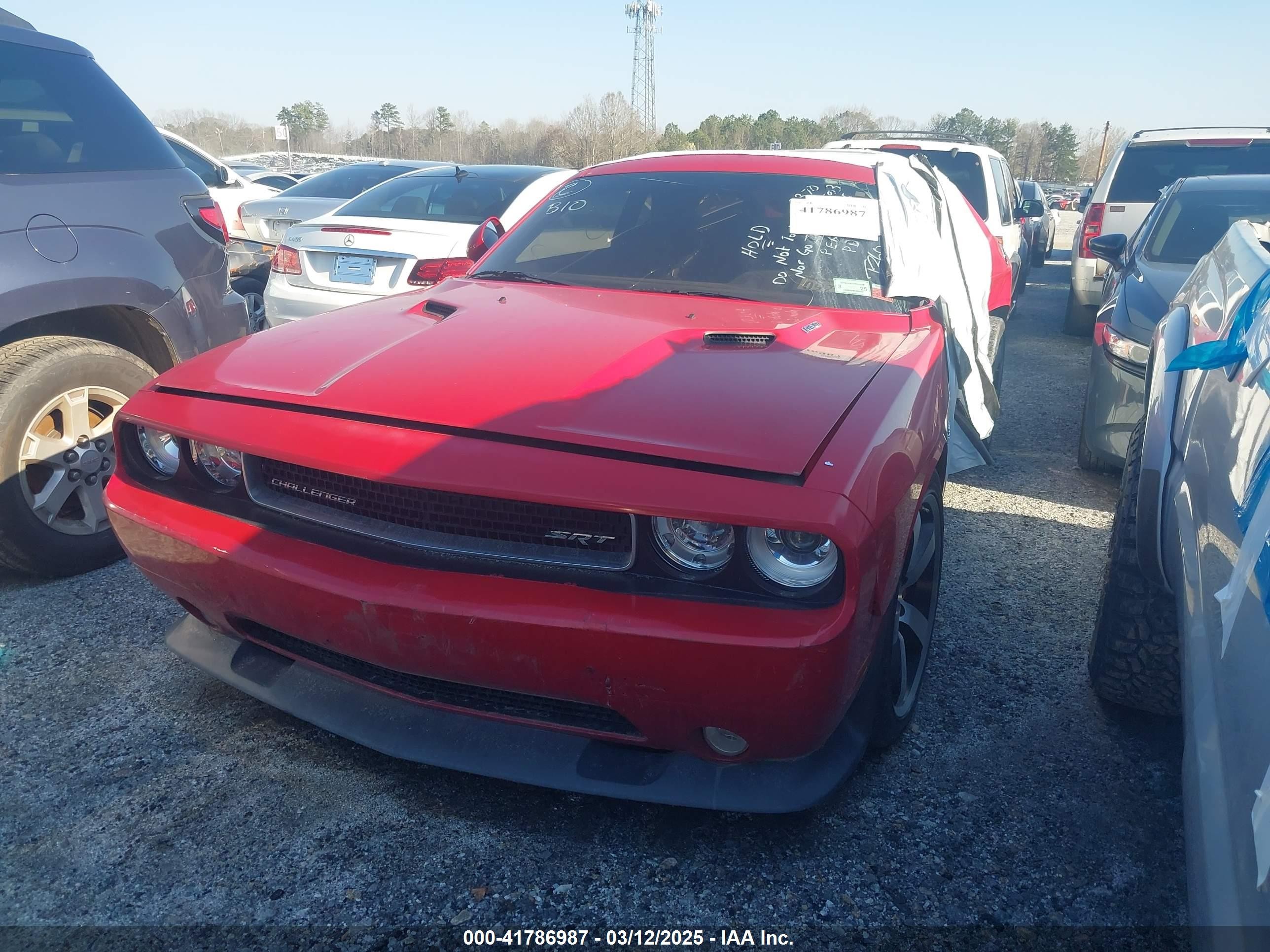 2012 Dodge Challenger Srt8 392 Красный vin: 2C3CDYCJ3CH117922
