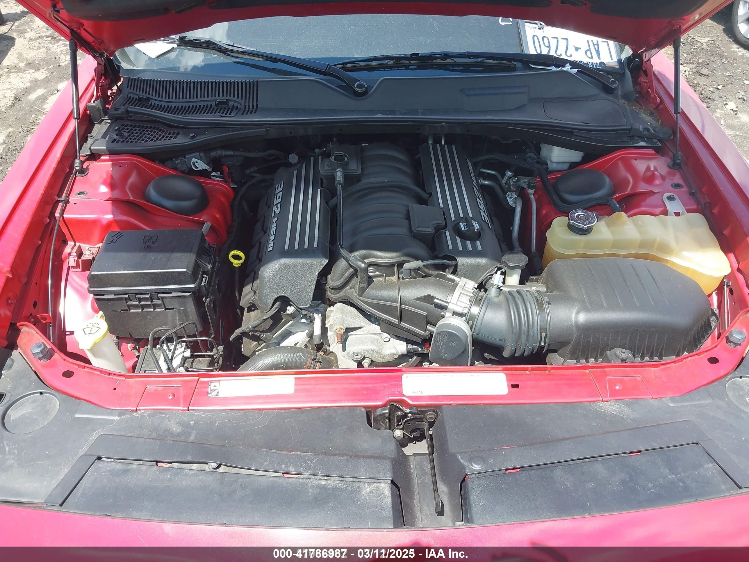 2012 Dodge Challenger Srt8 392 Красный vin: 2C3CDYCJ3CH117922