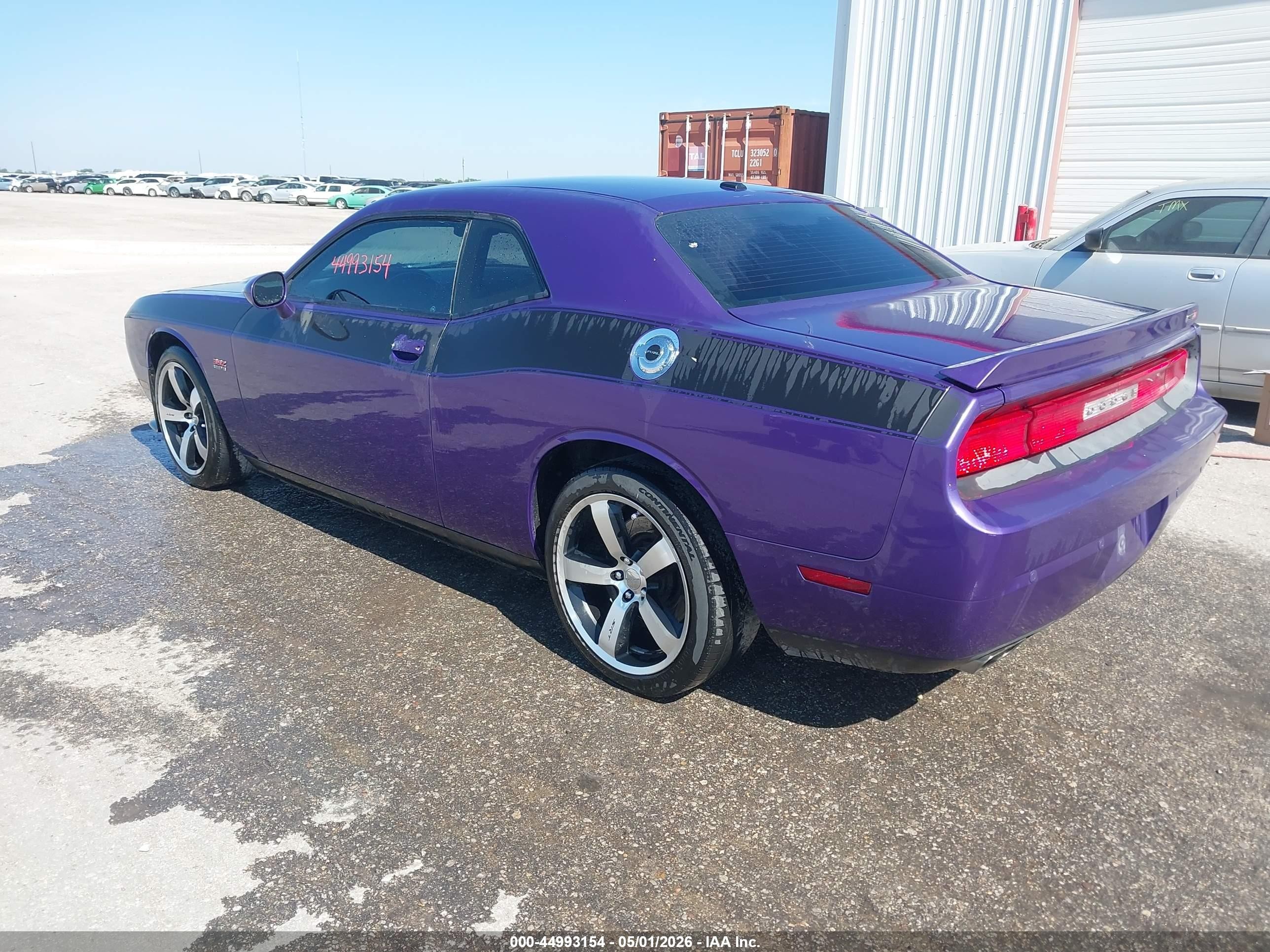 2013 Dodge Challenger Srt8 Фиолетовый vin: 2C3CDYCJ4DH672492