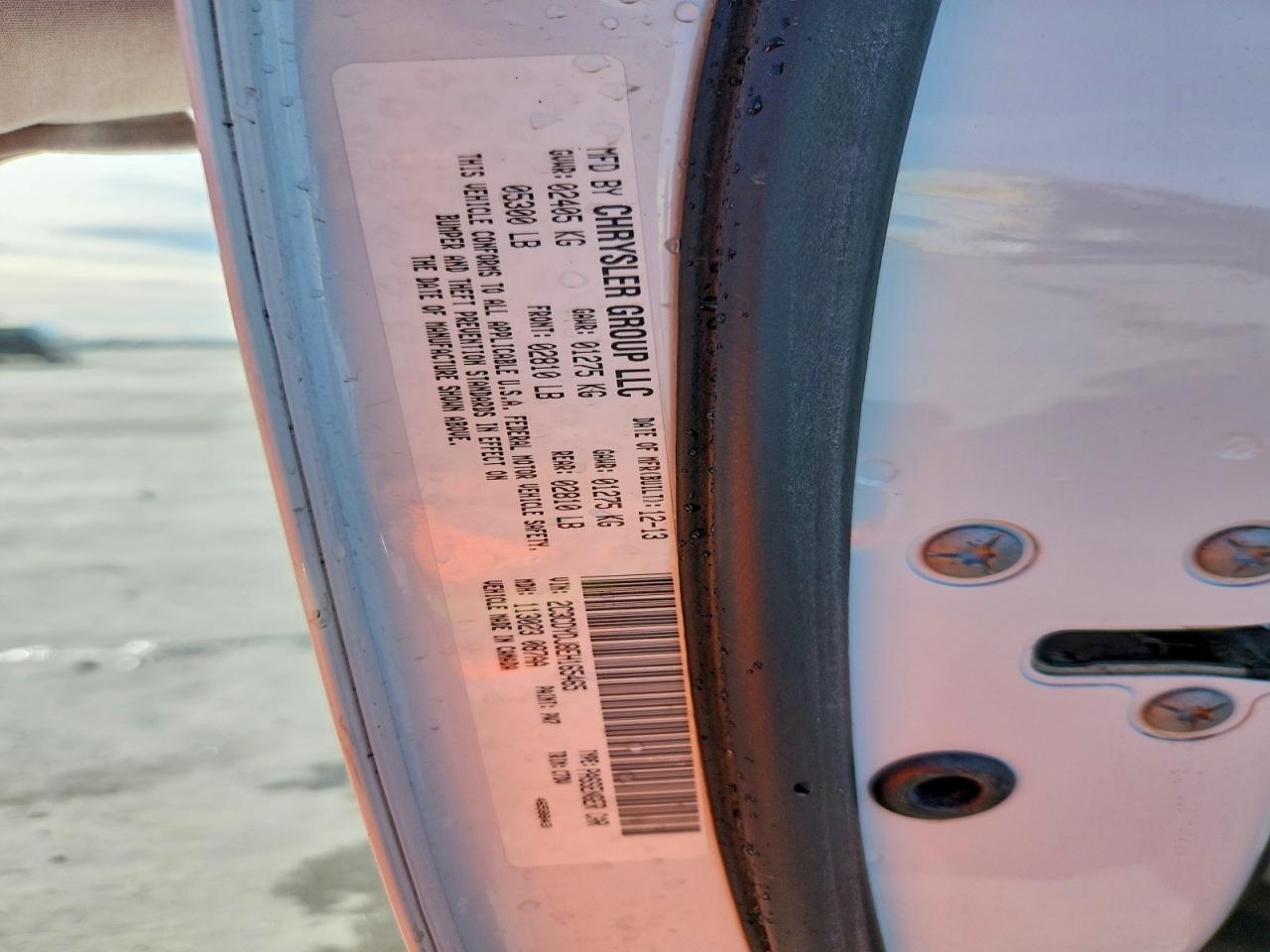 2014 Dodge Challenger Srt8 Core White vin: 2C3CDYDJ8EH165465
