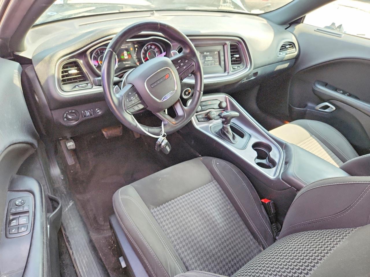 2015 Dodge Challenger Sxt Black vin: 2C3CDZAG0FH843626