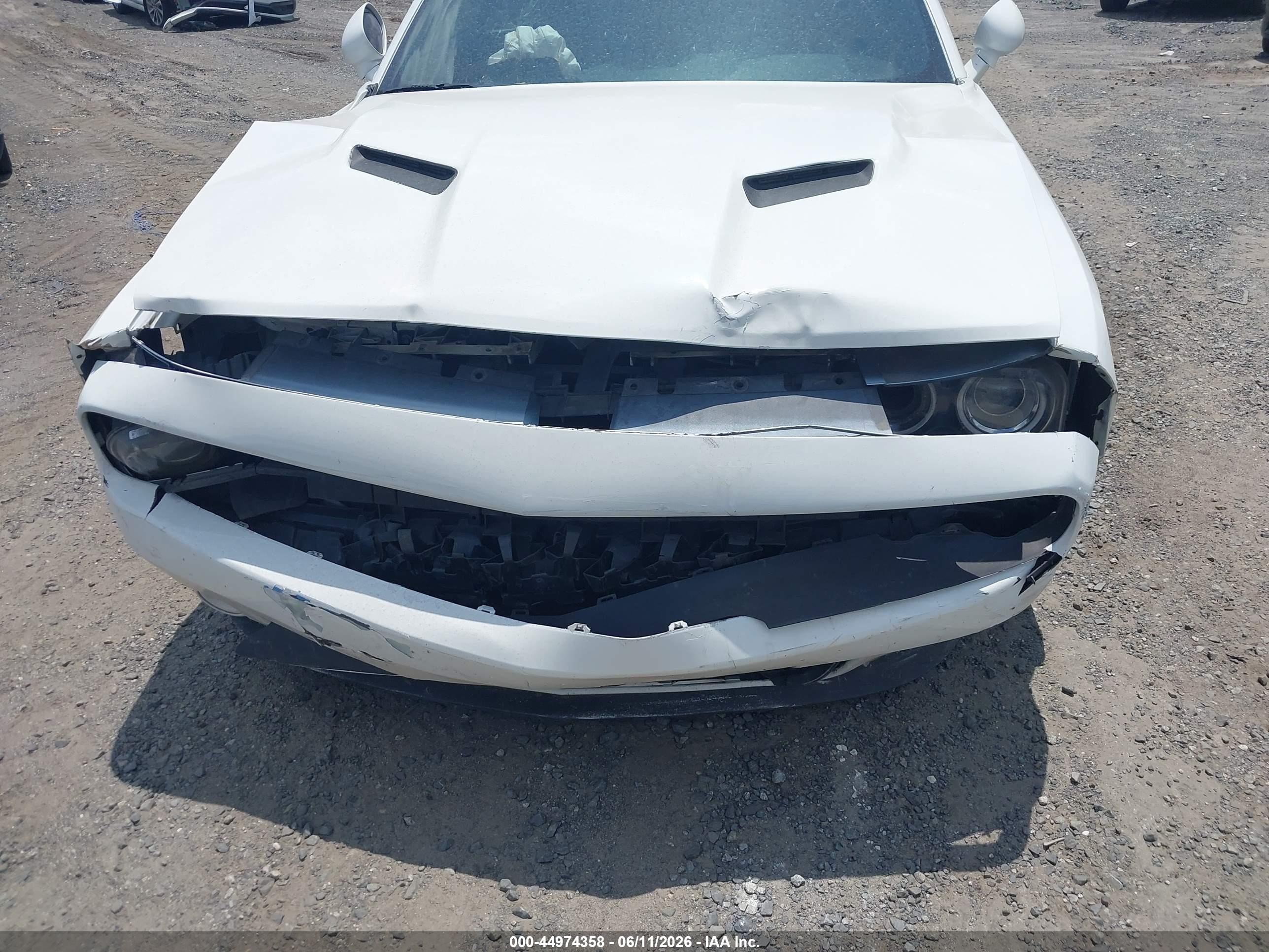 2015 Dodge Challenger Sxt White vin: 2C3CDZAG1FH702063