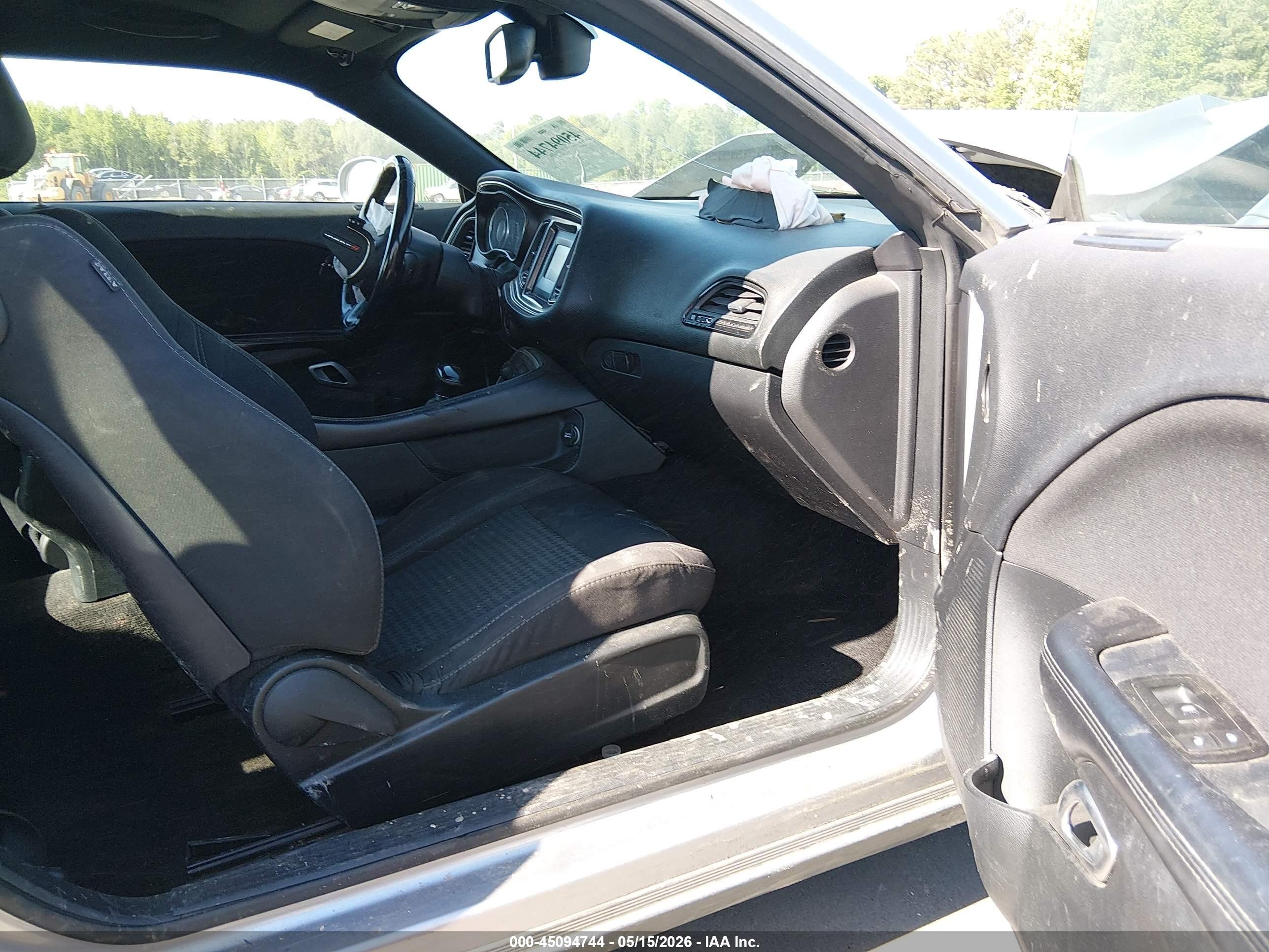 2015 Dodge Challenger Sxt Silver vin: 2C3CDZAG1FH855171