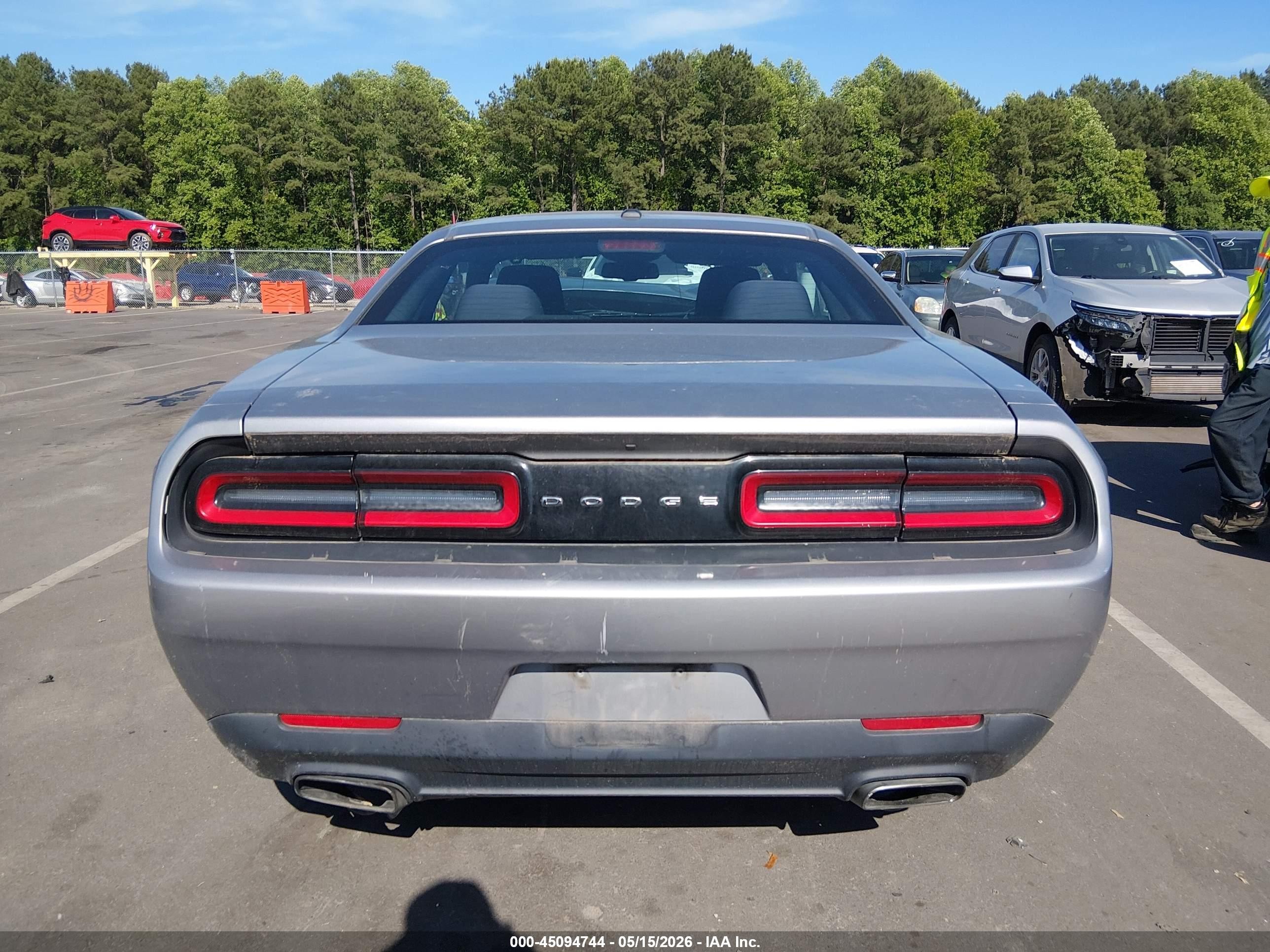 2015 Dodge Challenger Sxt Silver vin: 2C3CDZAG1FH855171