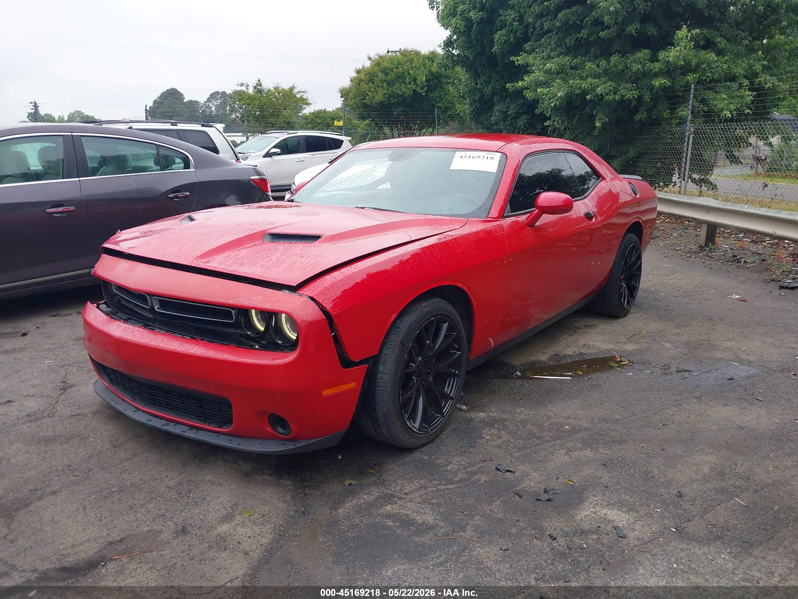 2015 Dodge Challenger Sxt Red vin: 2C3CDZAG2FH728168