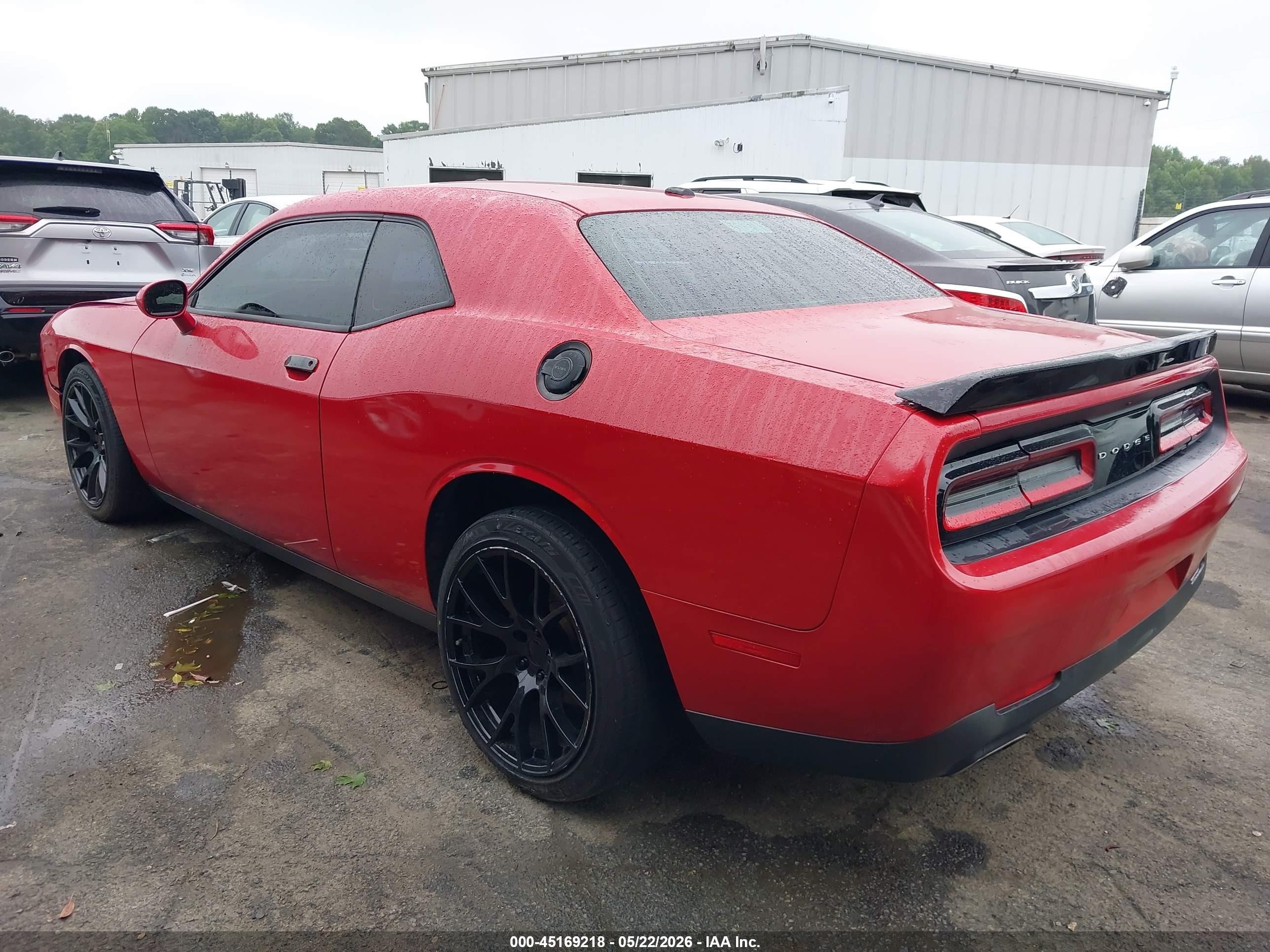2015 Dodge Challenger Sxt Red vin: 2C3CDZAG2FH728168