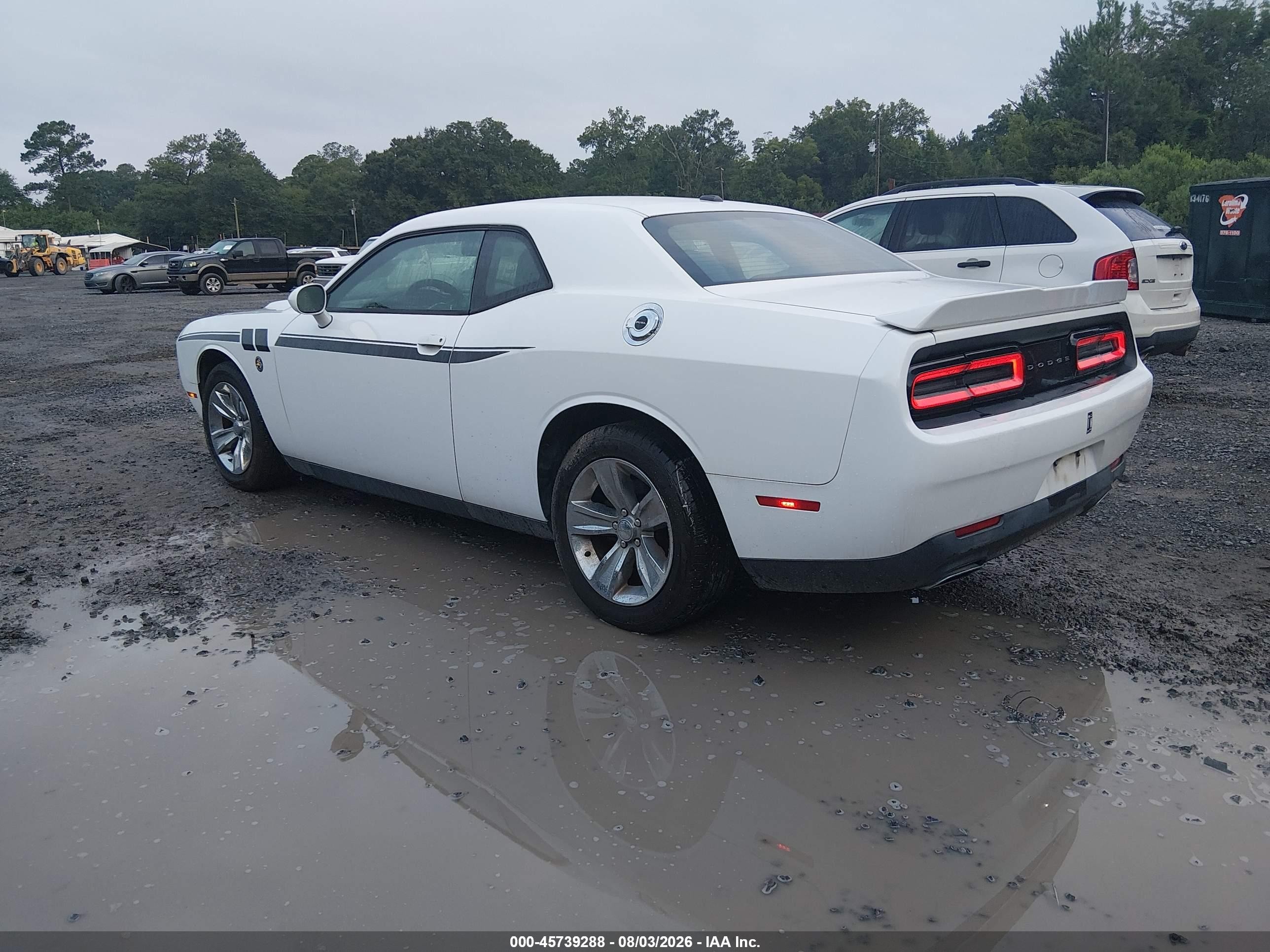 2015 Dodge Challenger Sxt White vin: 2C3CDZAG2FH793831