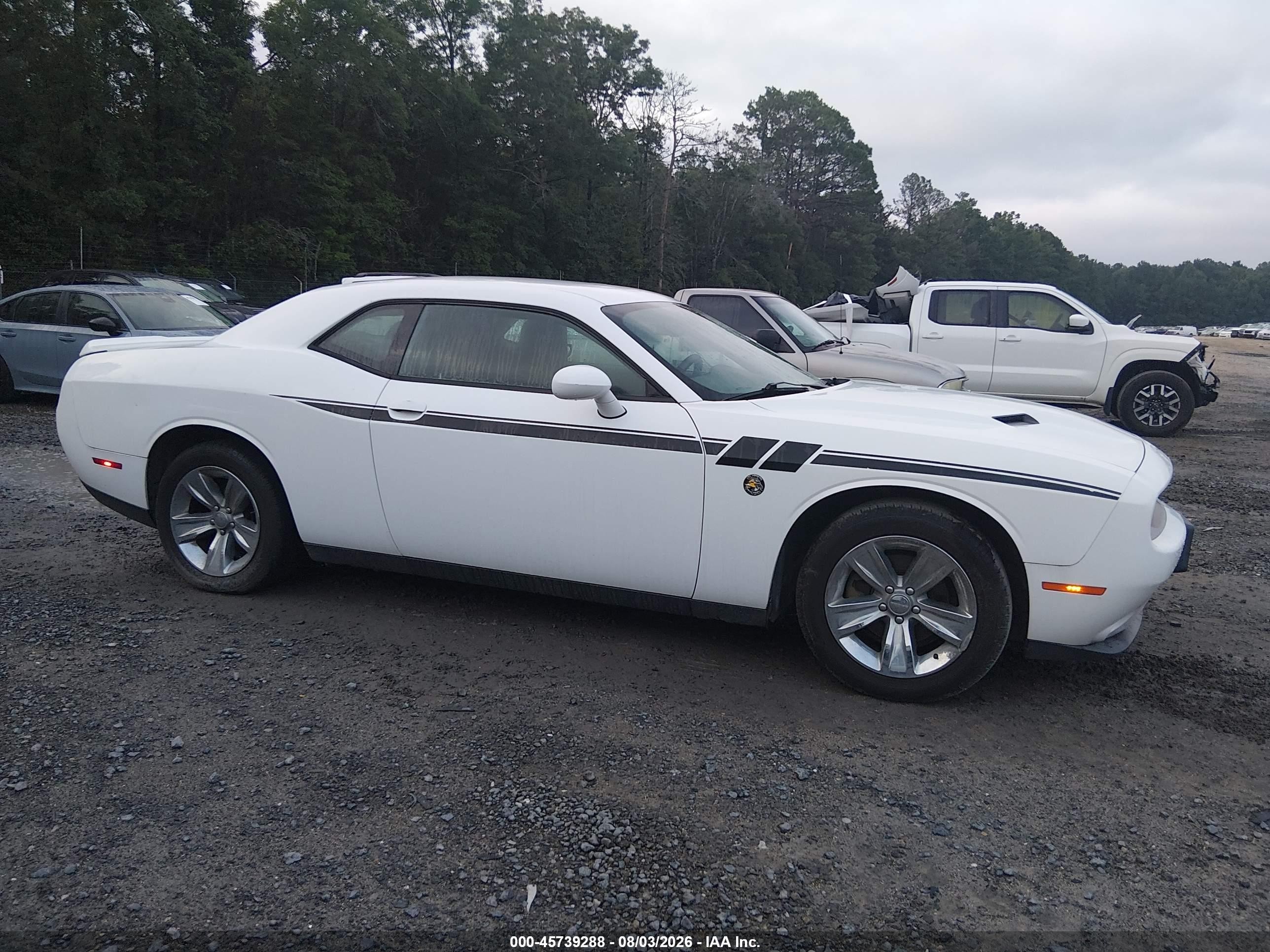 2015 Dodge Challenger Sxt White vin: 2C3CDZAG2FH793831