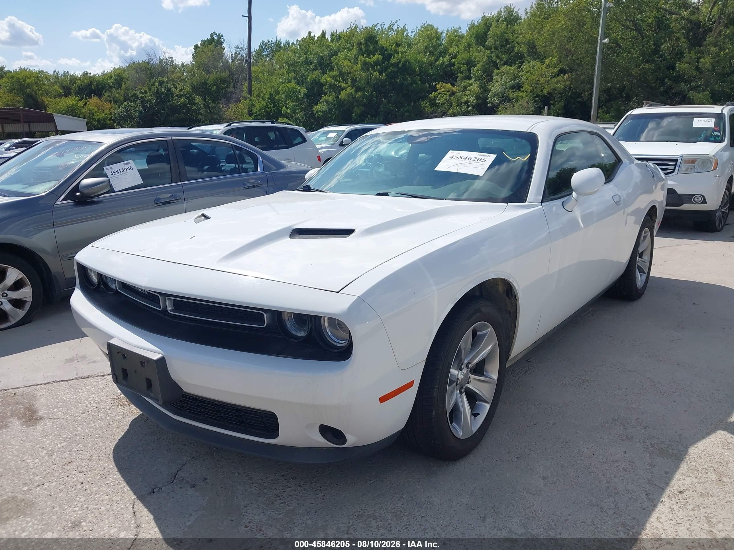 2015 Dodge Challenger Sxt White vin: 2C3CDZAG2FH839156
