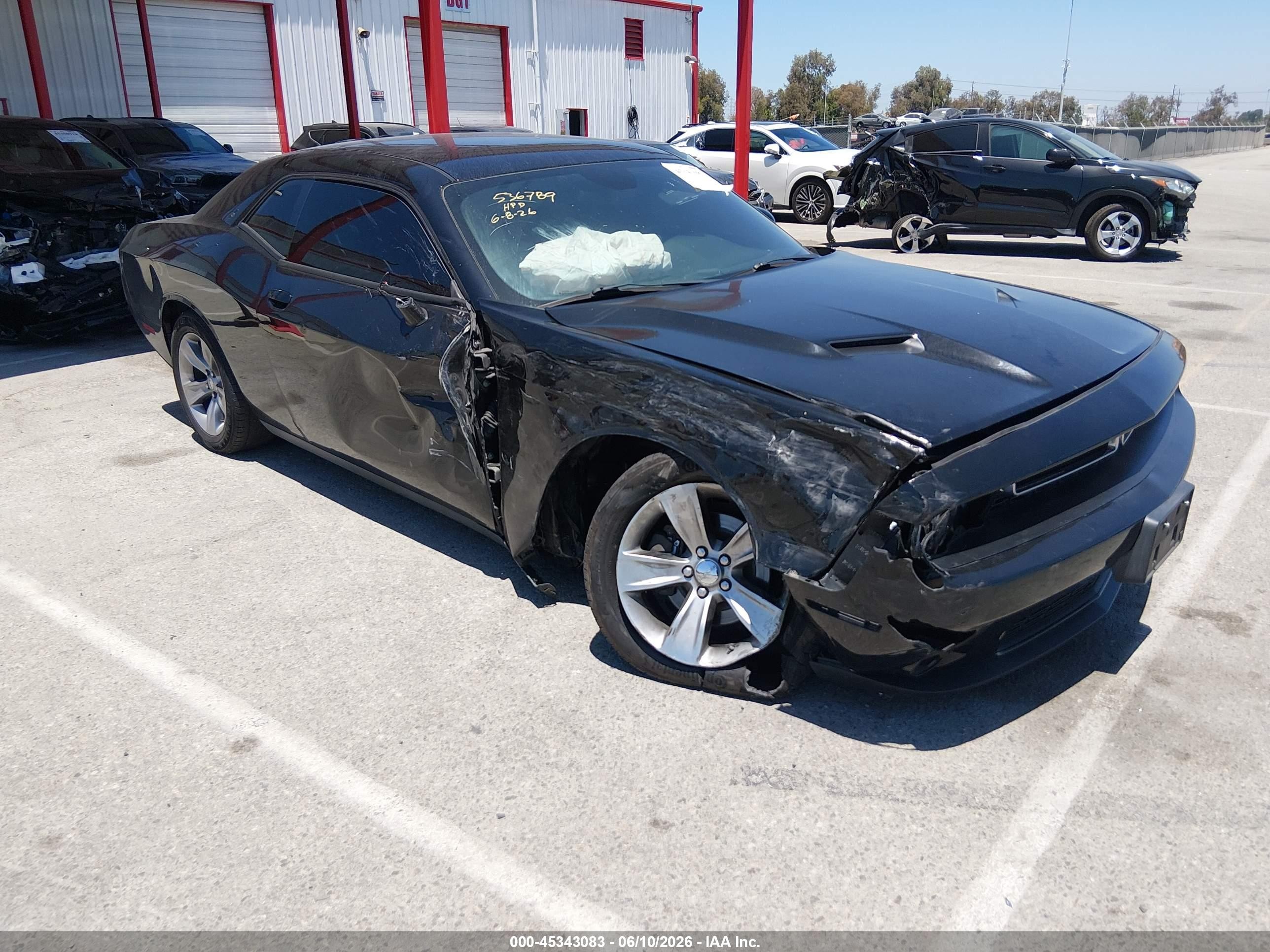 2015 Dodge Challenger Sxt Черный vin: 2C3CDZAG2FH910694