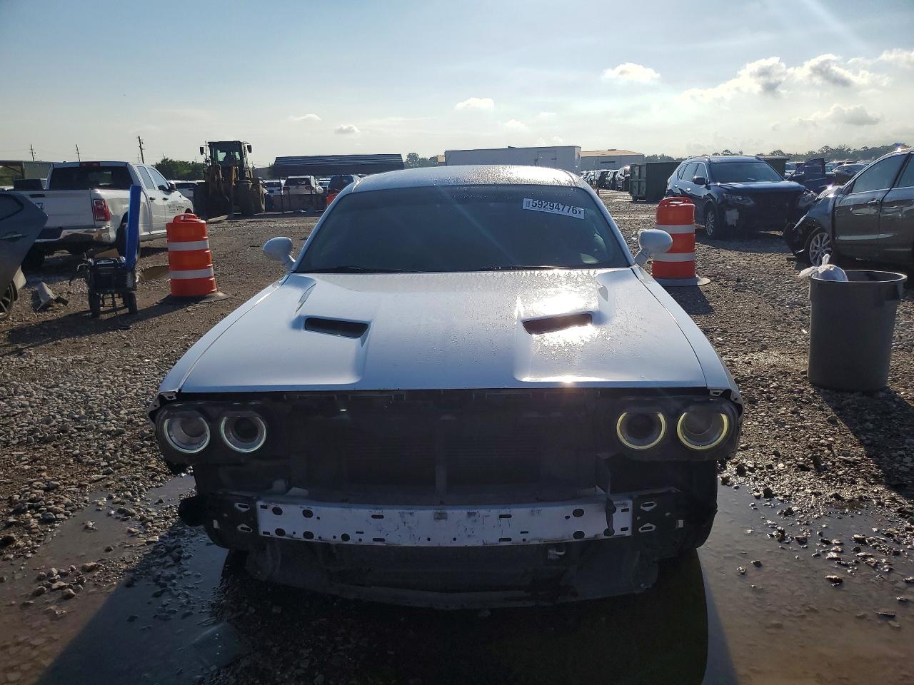 2015 Dodge Challenger Sxt White vin: 2C3CDZAG2FH912266