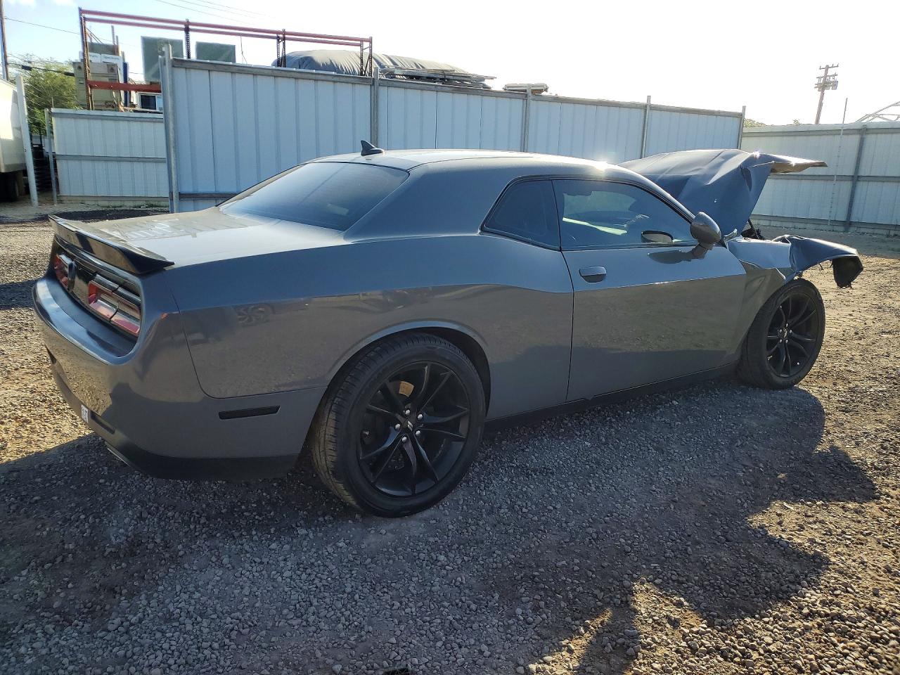 2017 Dodge Challenger Sxt Gray vin: 2C3CDZAG2HH592062