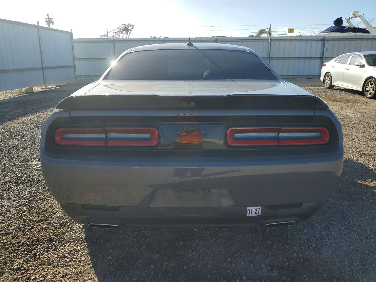 2017 Dodge Challenger Sxt Gray vin: 2C3CDZAG2HH592062