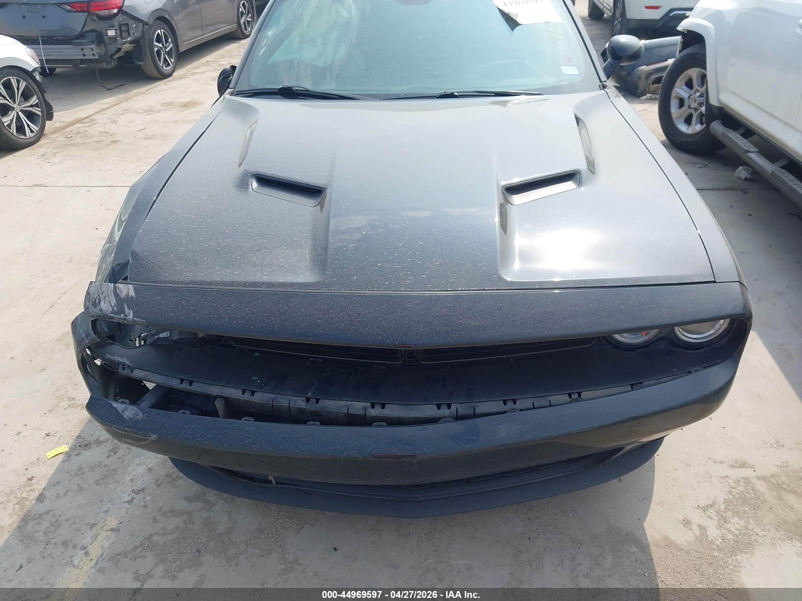 2019 Dodge Challenger Sxt Black vin: 2C3CDZAG2KH670198