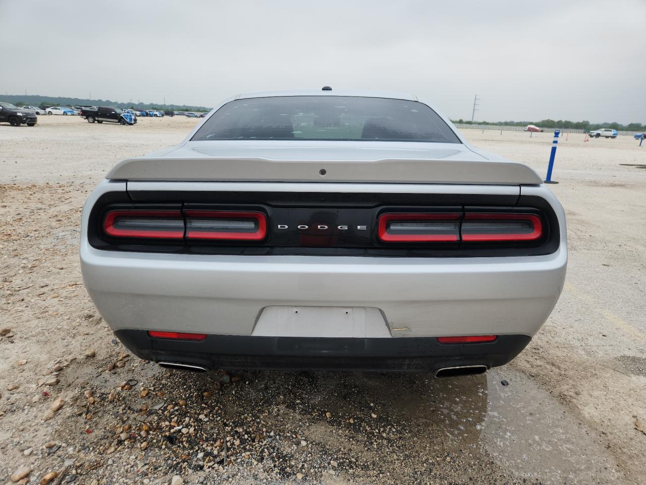 2019 Dodge Challenger Sxt Серебряный vin: 2C3CDZAG2KH679564 Damage: Rear Bumper/Cover, Dent(S) W/ Paint Dmg, 3 To 4 Inches