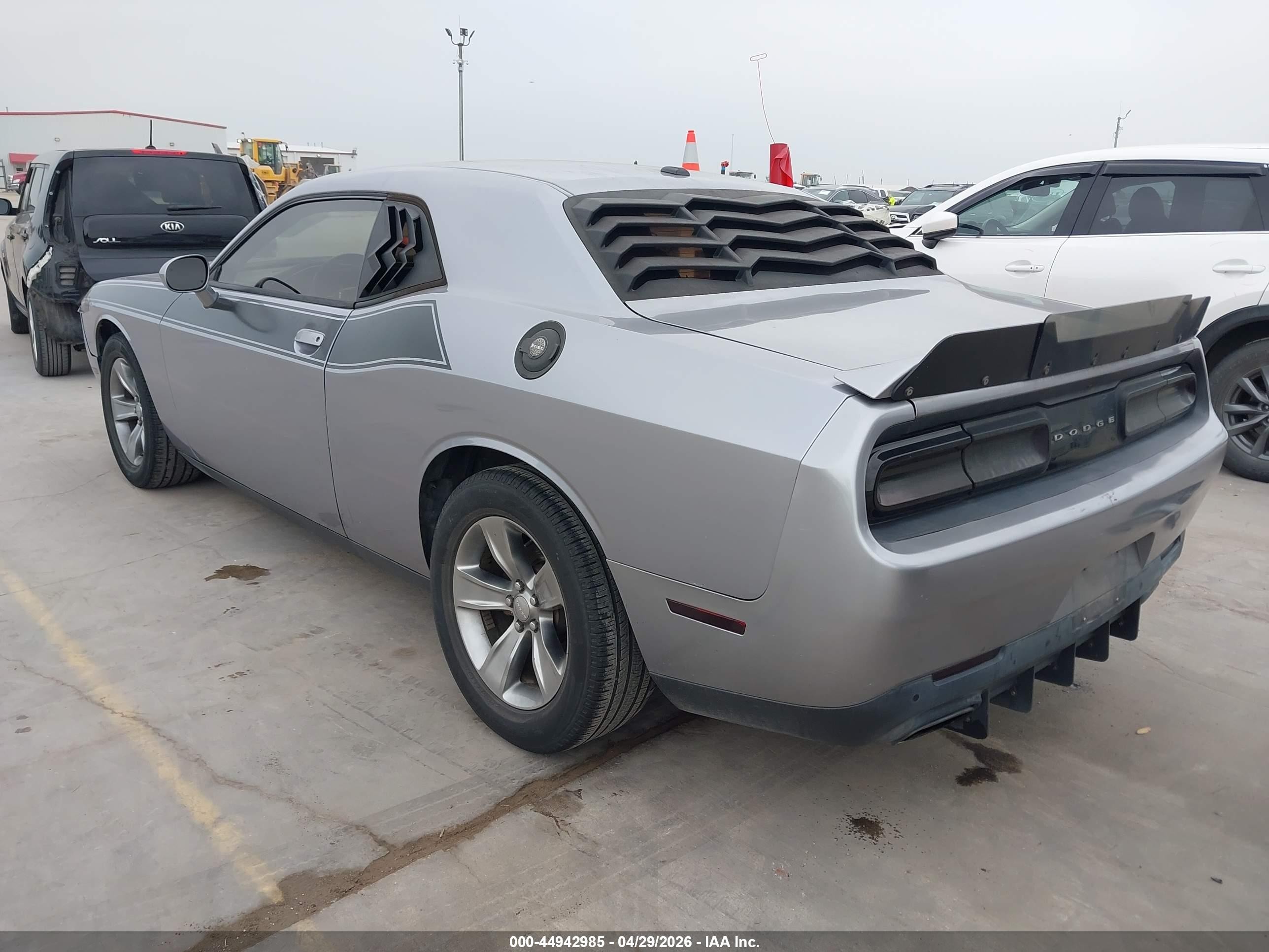2015 Dodge Challenger Sxt Gray vin: 2C3CDZAG3FH702243