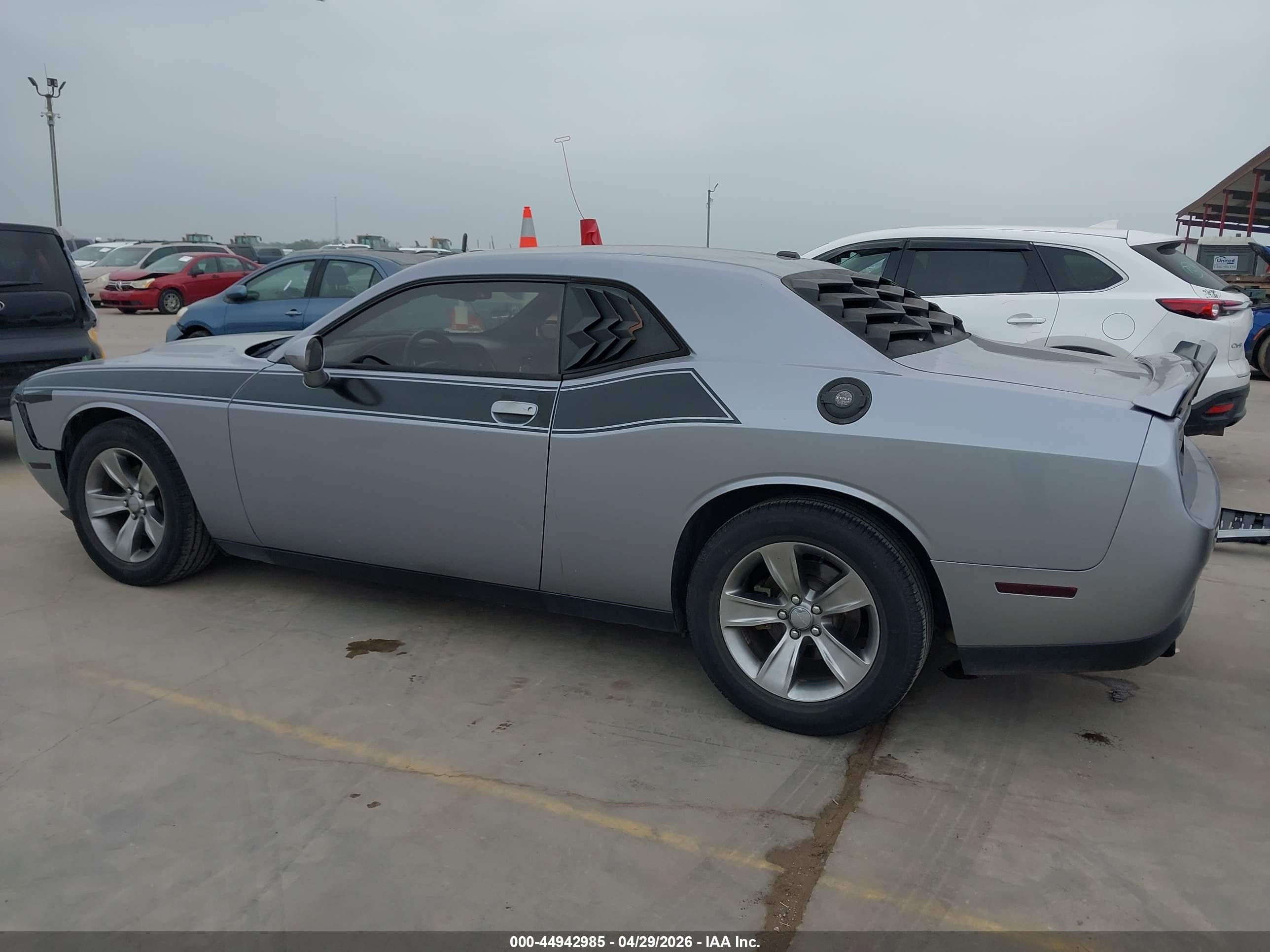 2015 Dodge Challenger Sxt Gray vin: 2C3CDZAG3FH702243