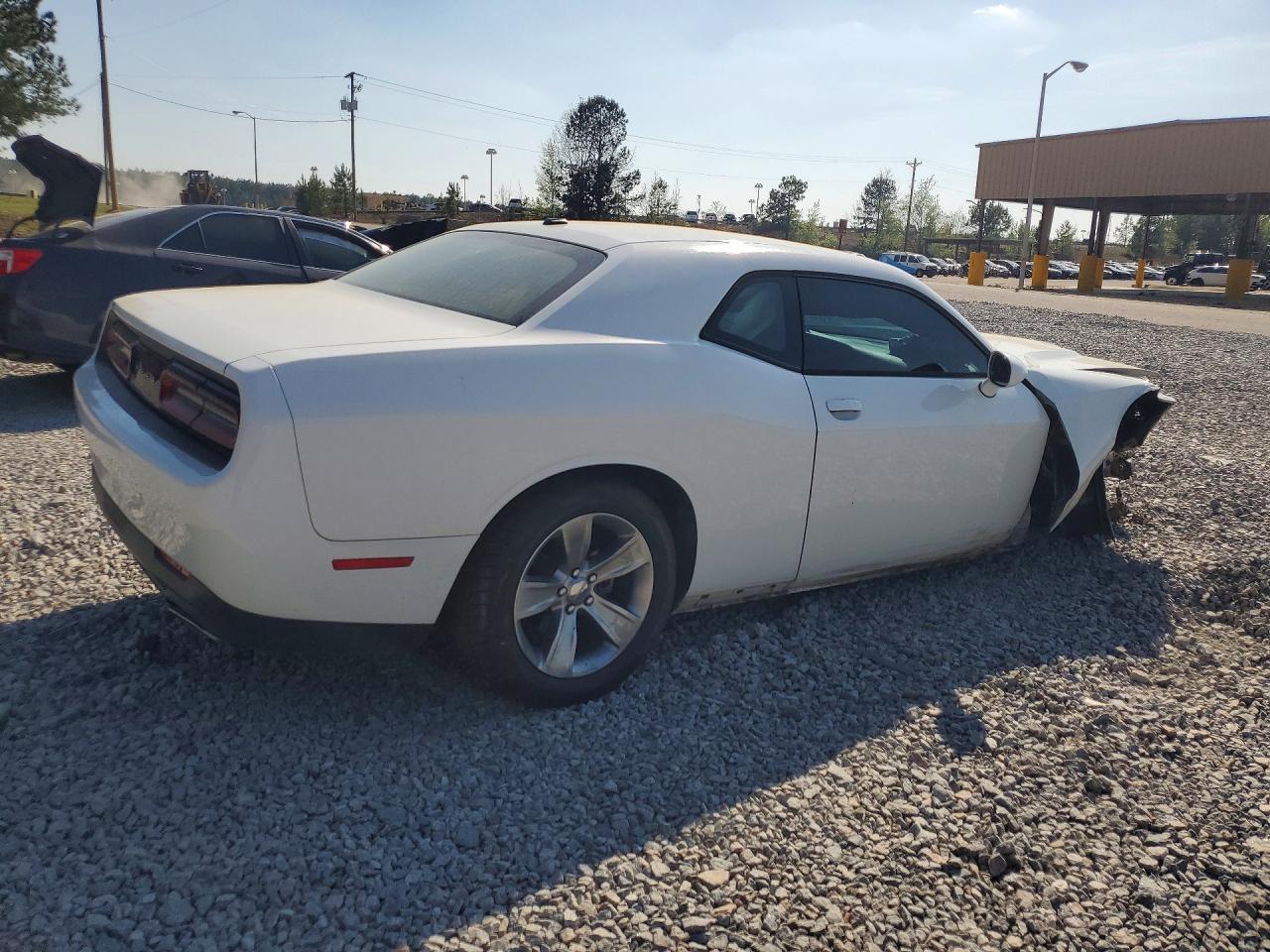 2015 Dodge Challenger Sxt White vin: 2C3CDZAG3FH720032