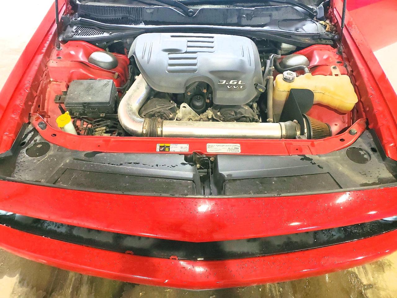 2015 Dodge Challenger Sxt Red vin: 2C3CDZAG3FH723612