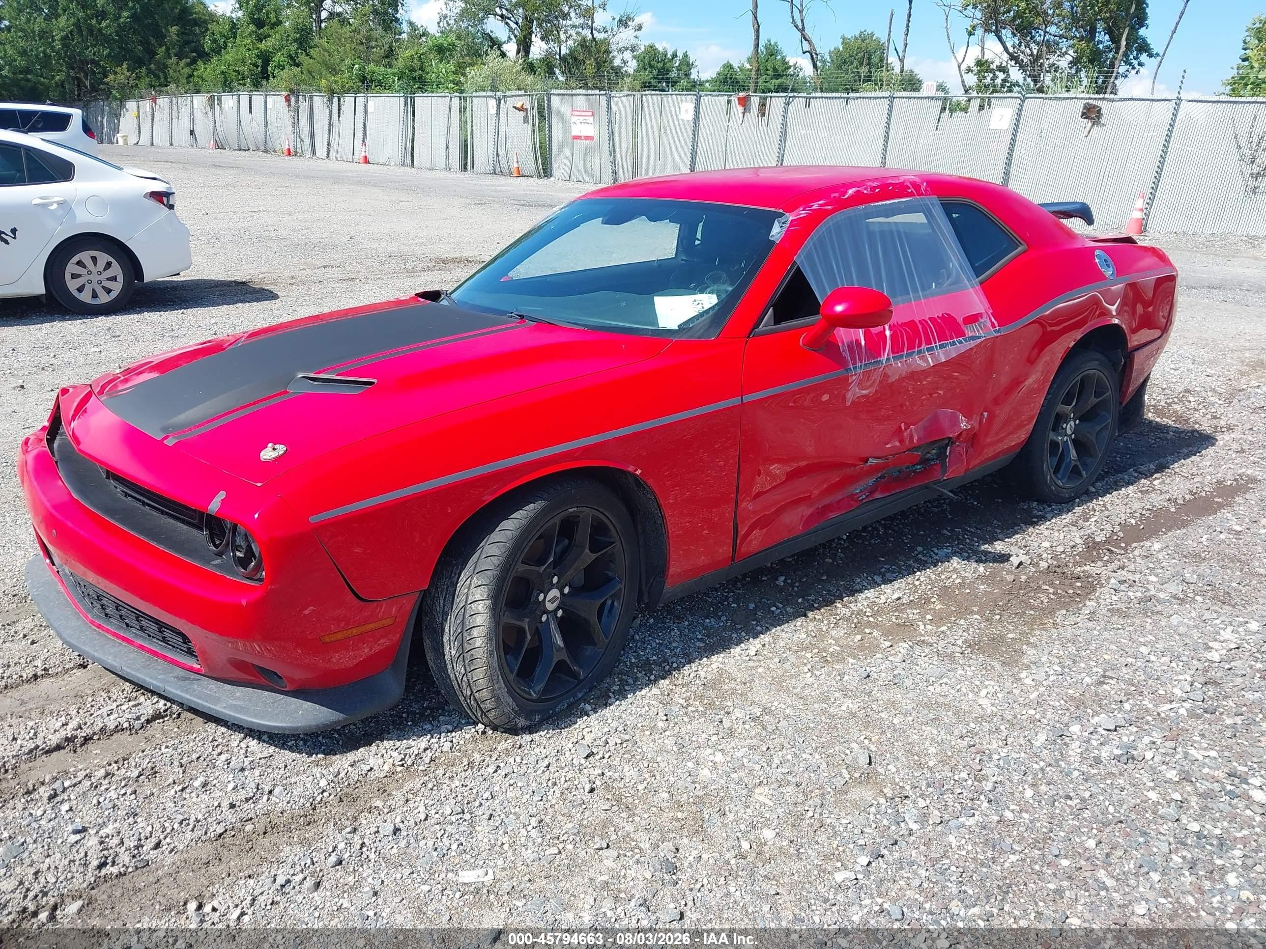 2015 Dodge Challenger Sxt Red vin: 2C3CDZAG3FH759087
