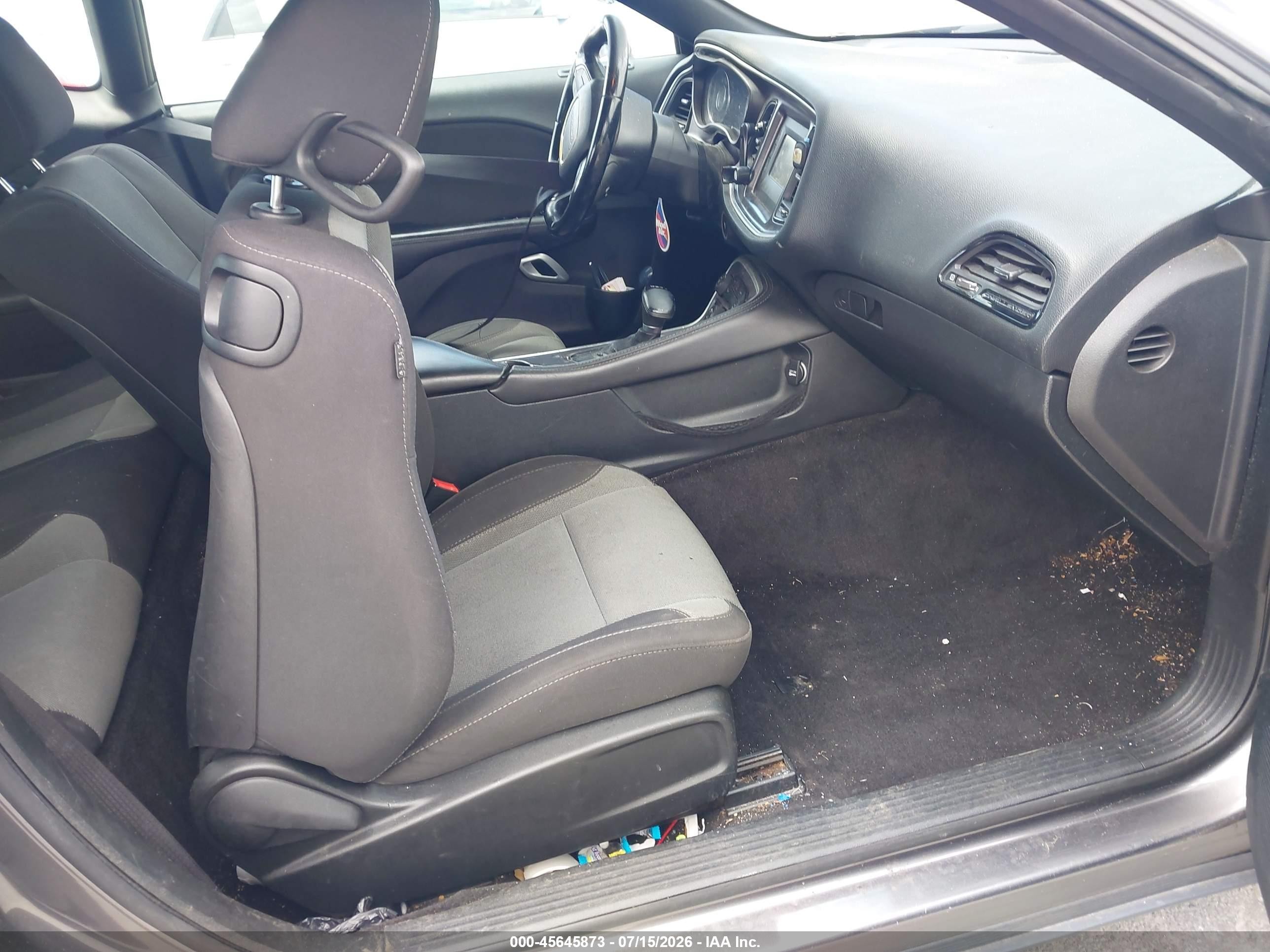 2015 Dodge Challenger Sxt Gray vin: 2C3CDZAG3FH774477