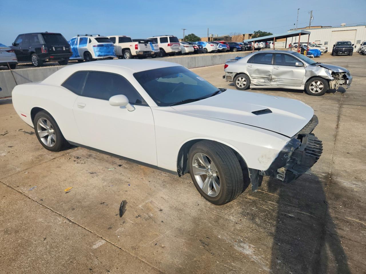 2015 Dodge Challenger Sxt White vin: 2C3CDZAG3FH816369