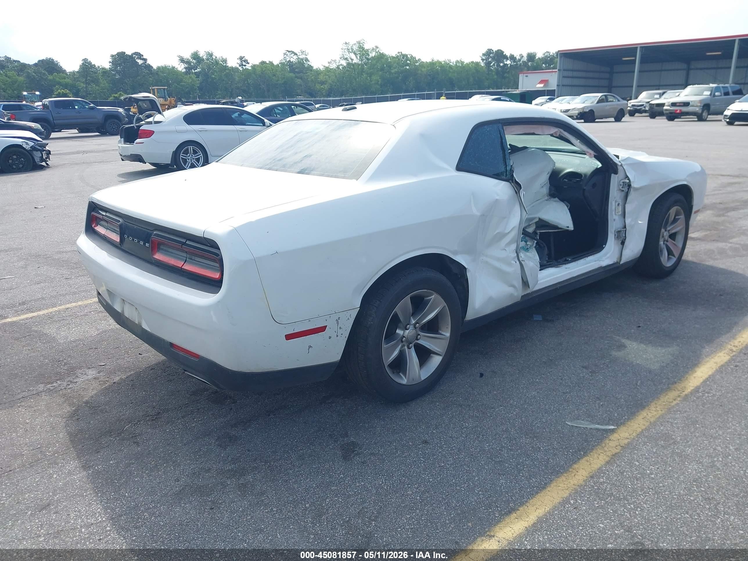 2015 Dodge Challenger Sxt White vin: 2C3CDZAG3FH822026