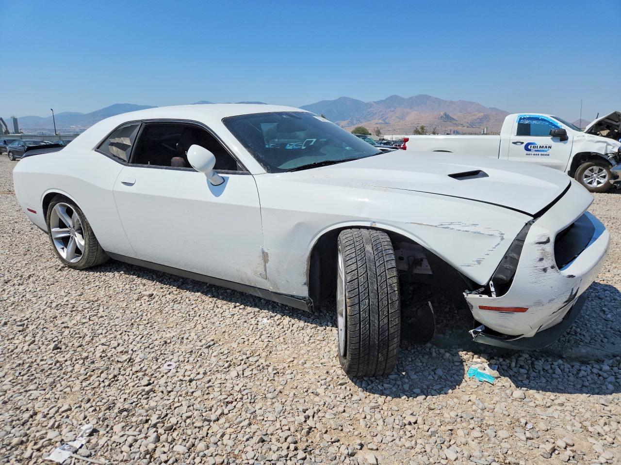 2015 Dodge Challenger Sxt White vin: 2C3CDZAG3FH909778