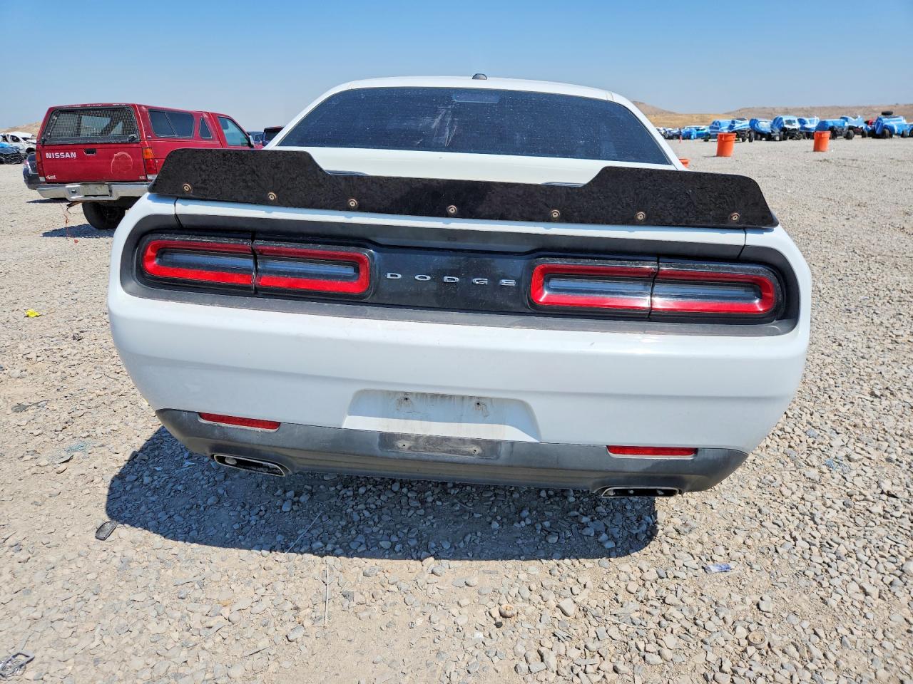 2015 Dodge Challenger Sxt White vin: 2C3CDZAG3FH909778