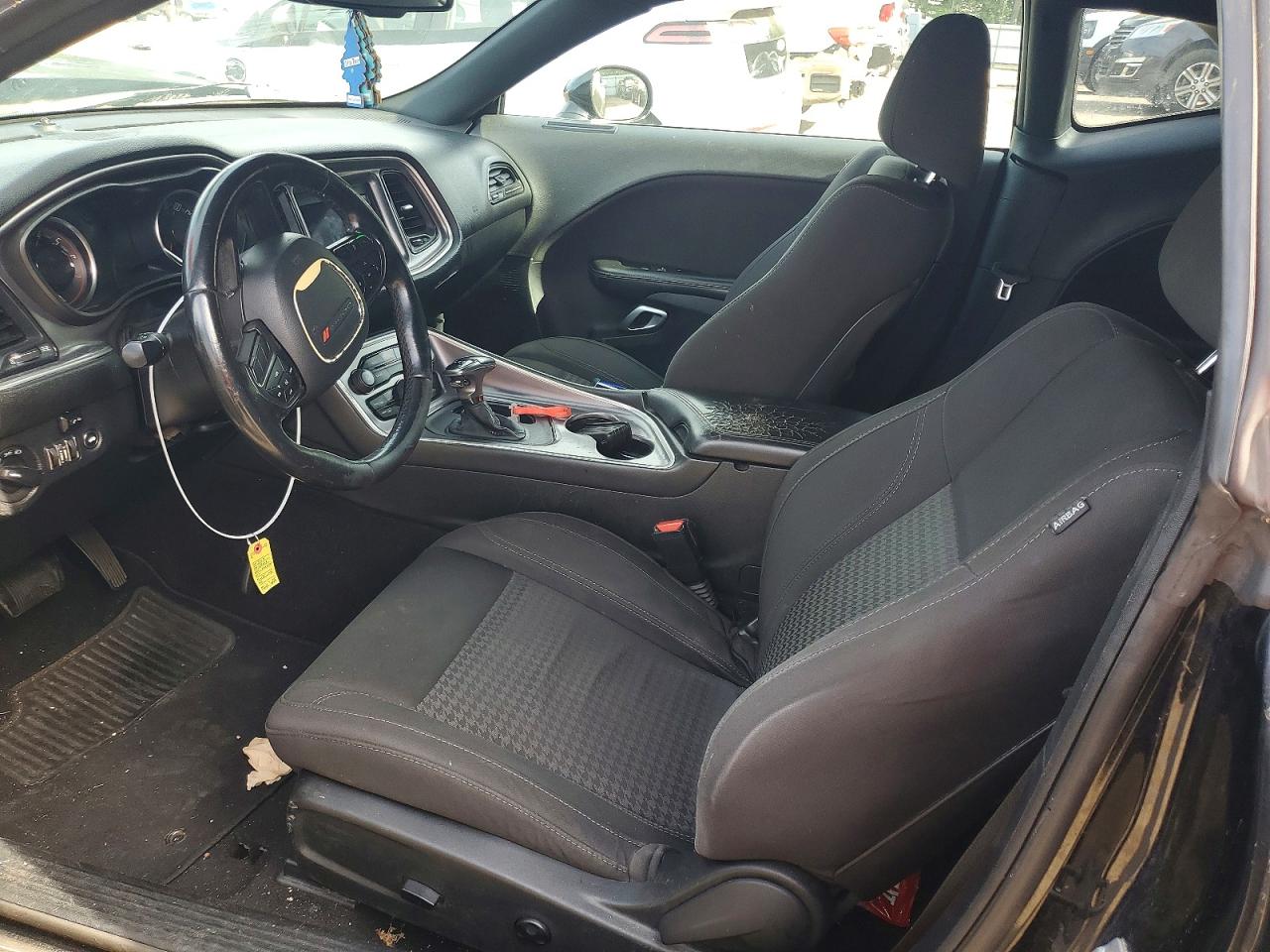 2019 Dodge Challenger Sxt Черный vin: 2C3CDZAG3KH672168