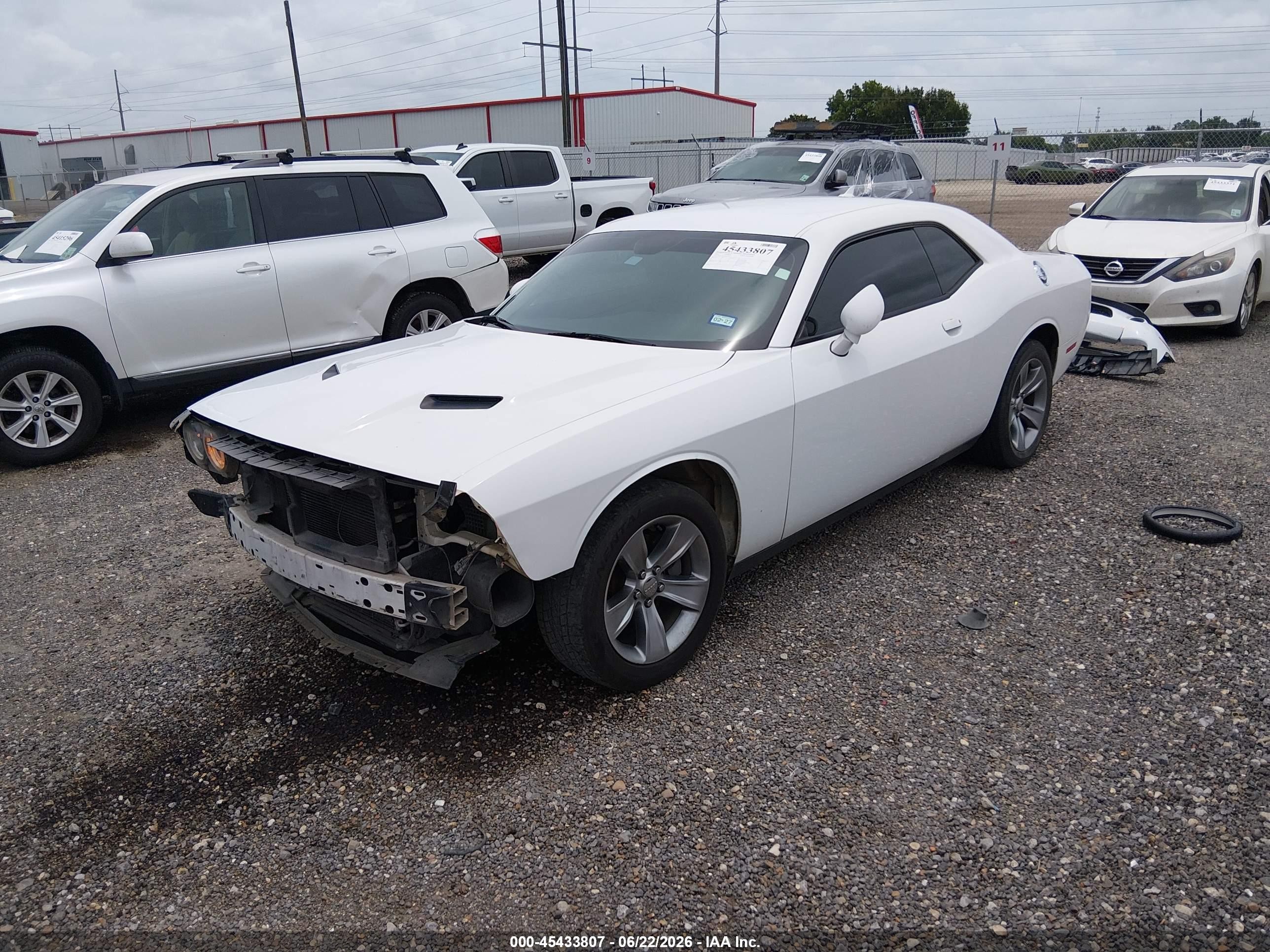 2015 Dodge Challenger Sxt White vin: 2C3CDZAG4FH712277